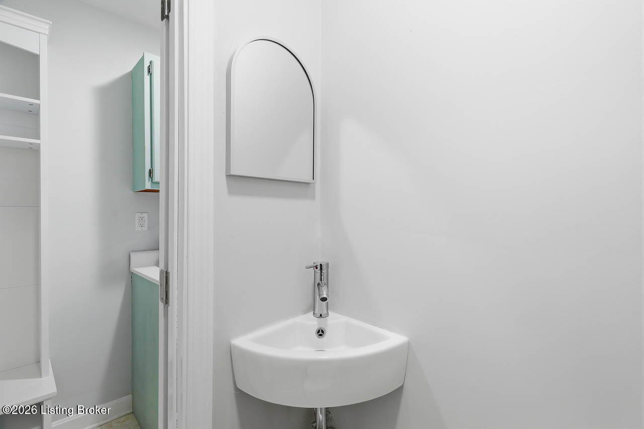 4615 Northridge Cir Property Photo 30