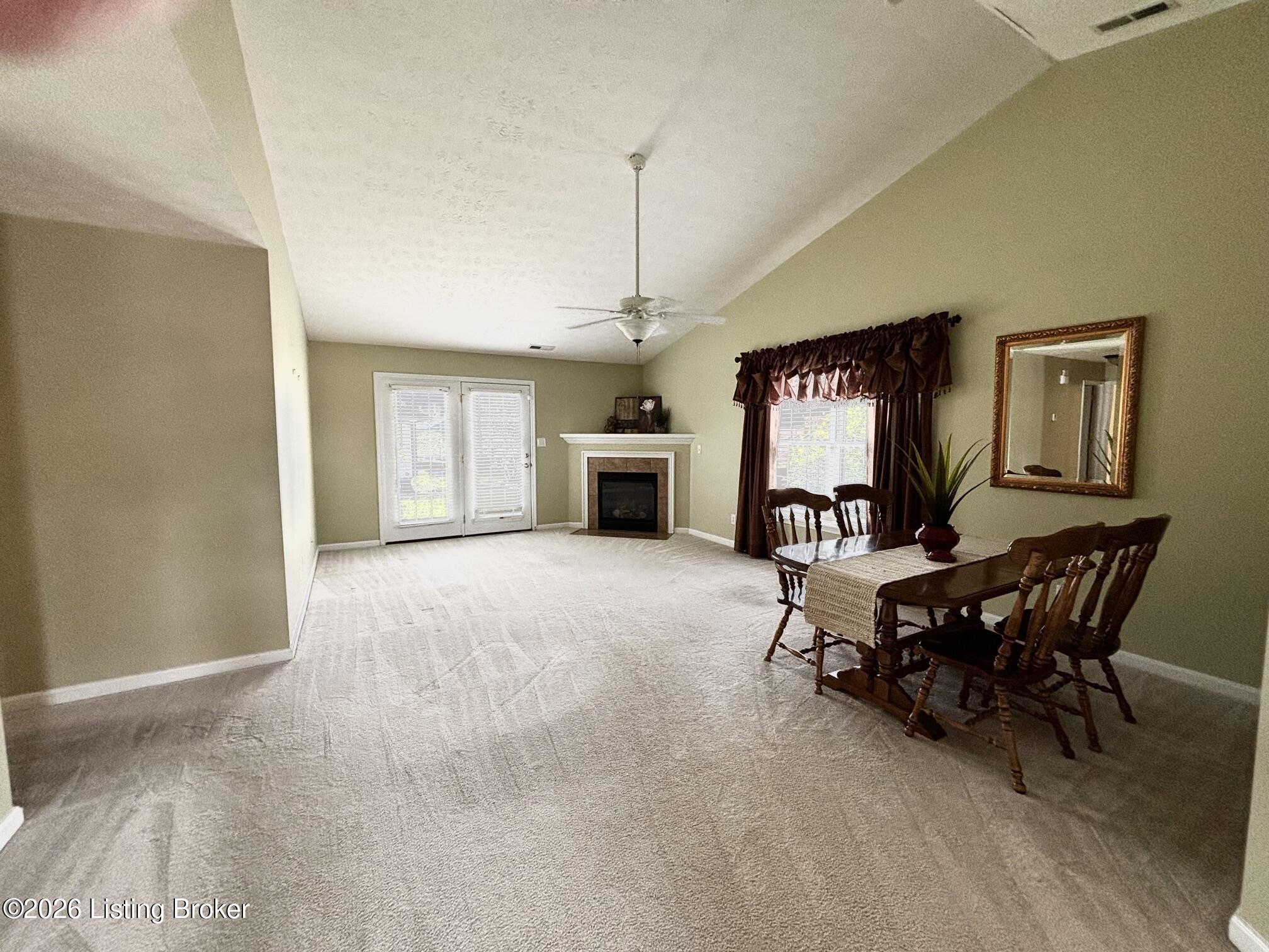 7507 Pony Haven Dr Property Photo 4
