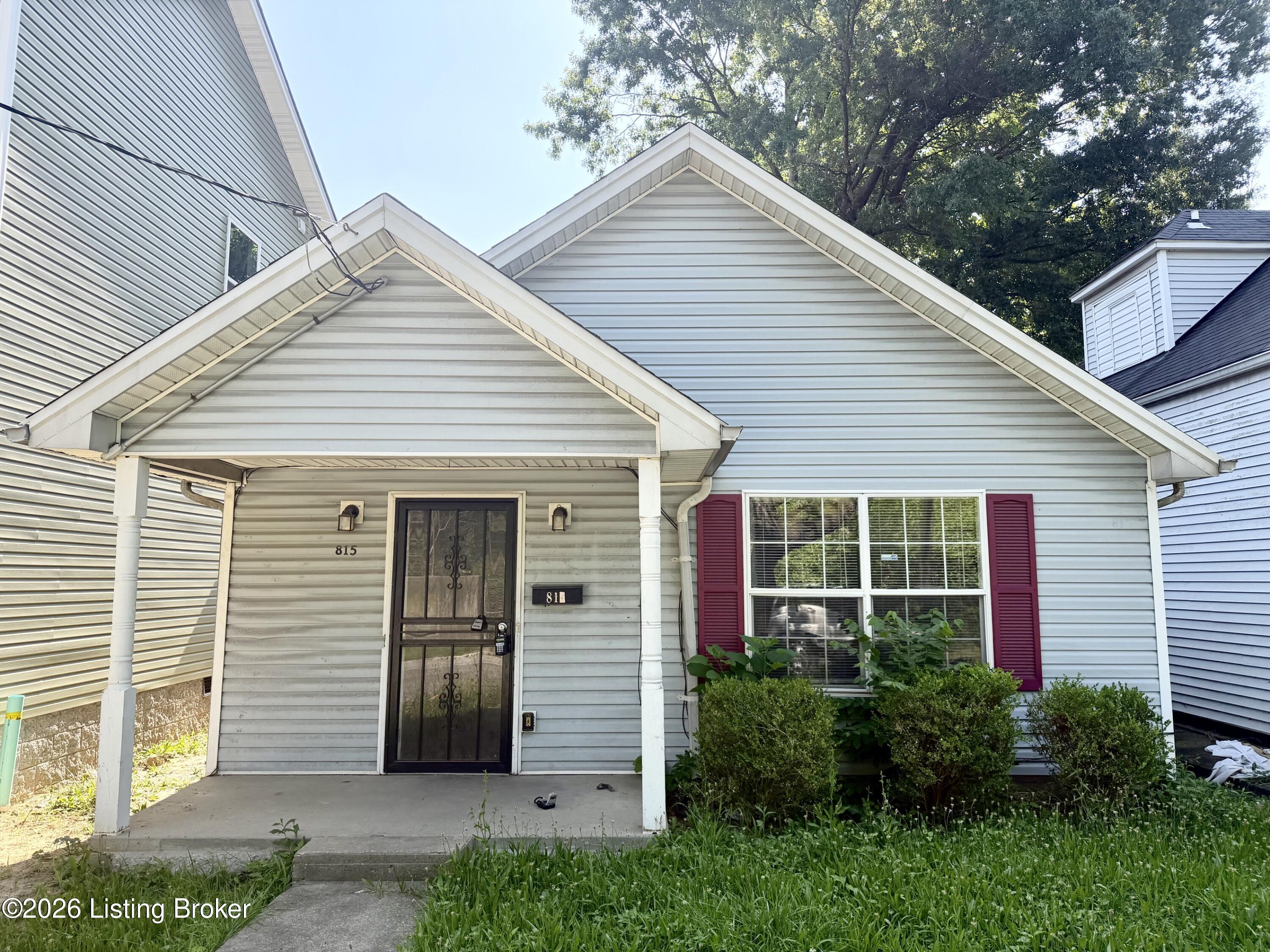 815 Louis Coleman Junior Dr Property Photo 1