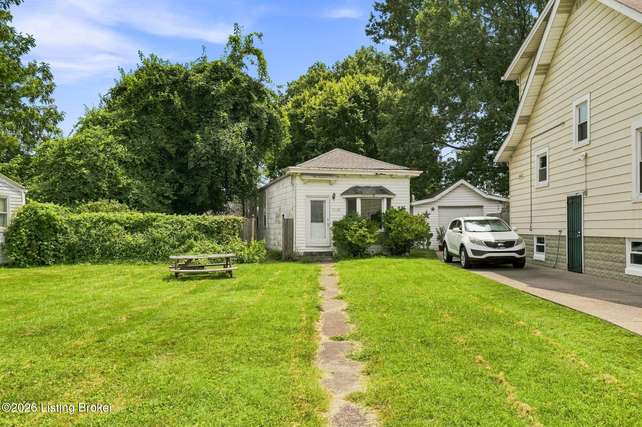 1449 Texas Ave Property Photo 17