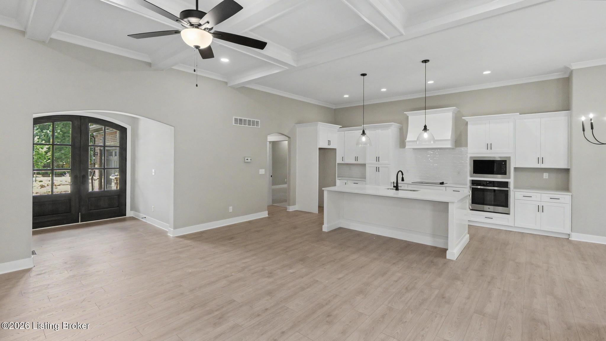 8607 Glenhope Dr Property Photo 11