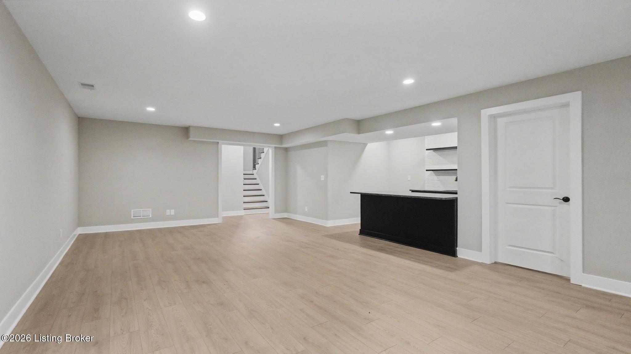 8607 Glenhope Dr Property Photo 49