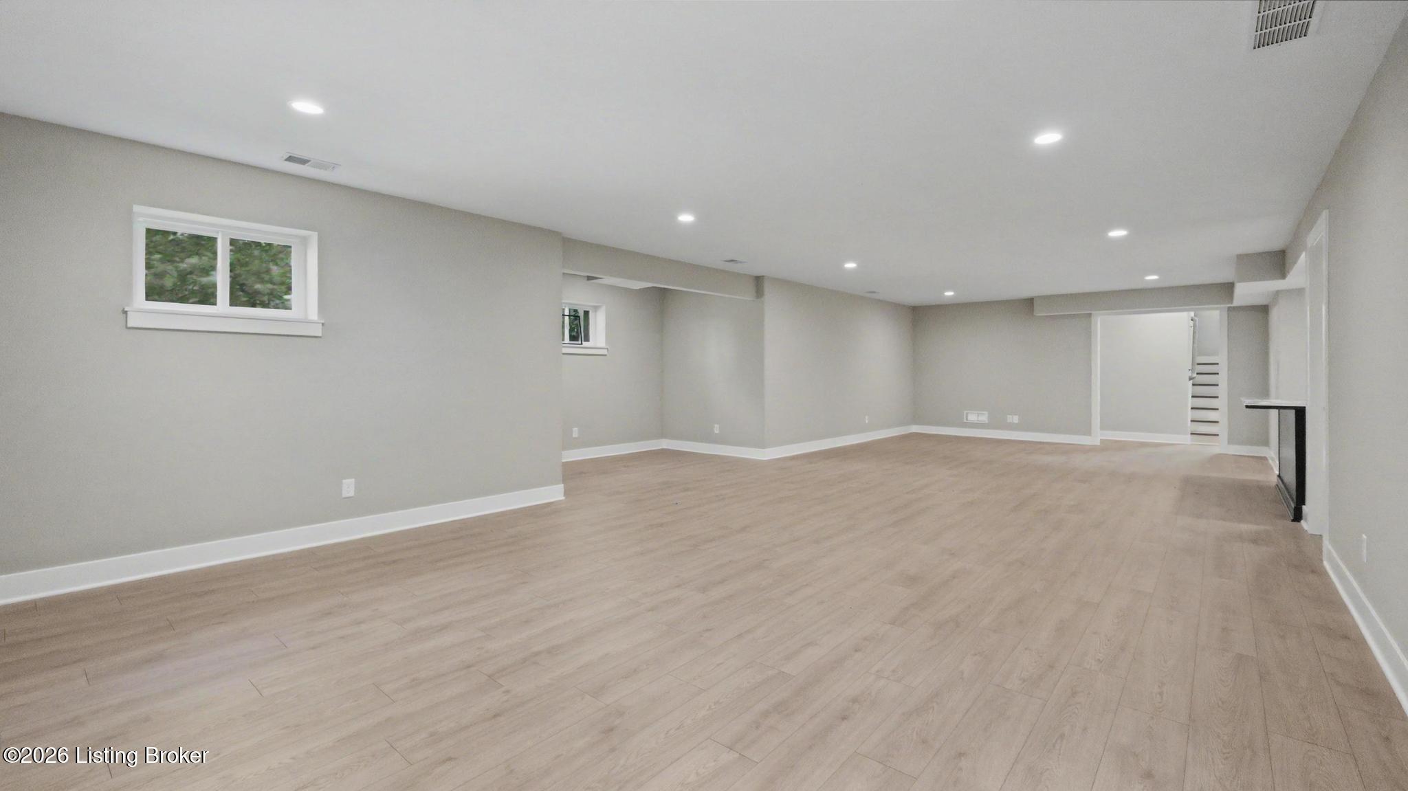 8607 Glenhope Dr Property Photo 50