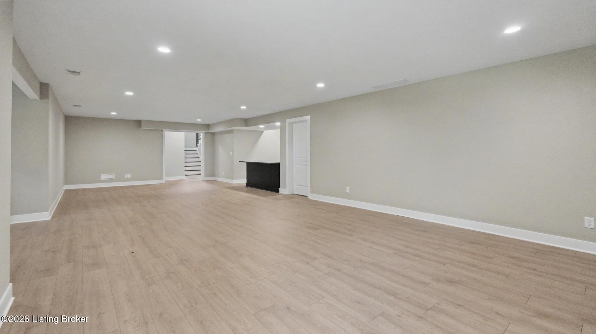 8607 Glenhope Dr Property Photo 52