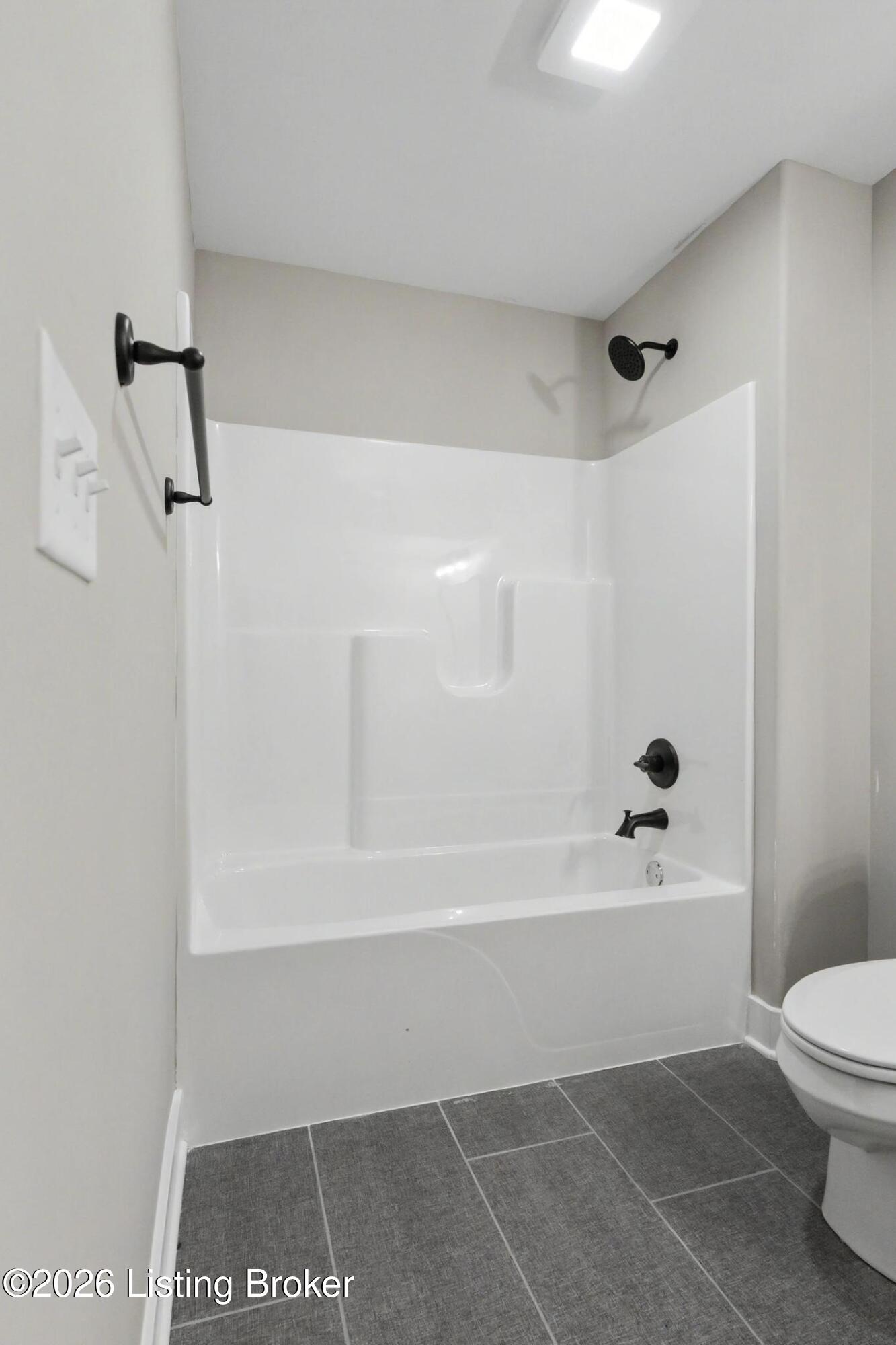 8607 Glenhope Dr Property Photo 56