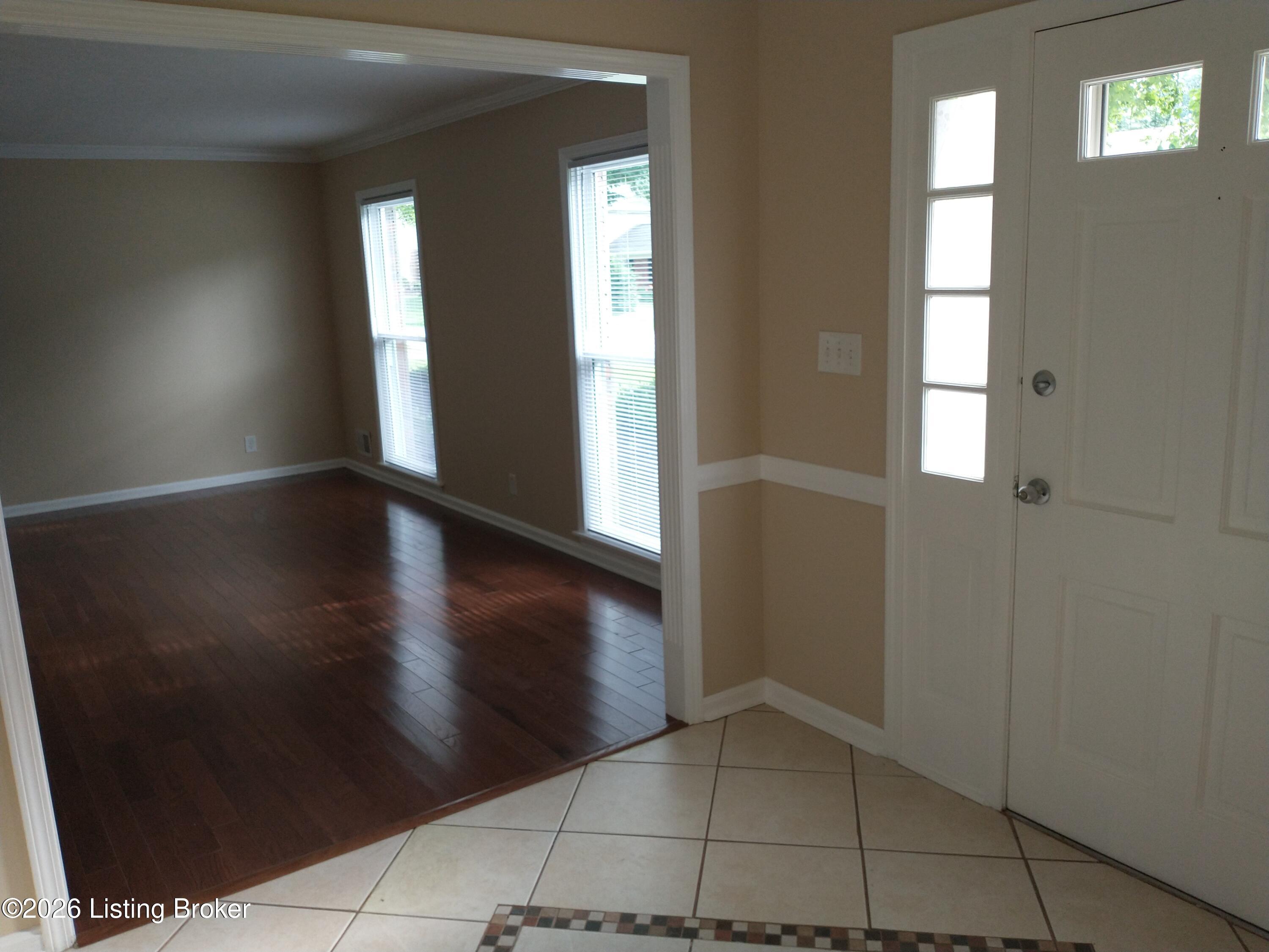 3909 Jenica Way Property Photo 7