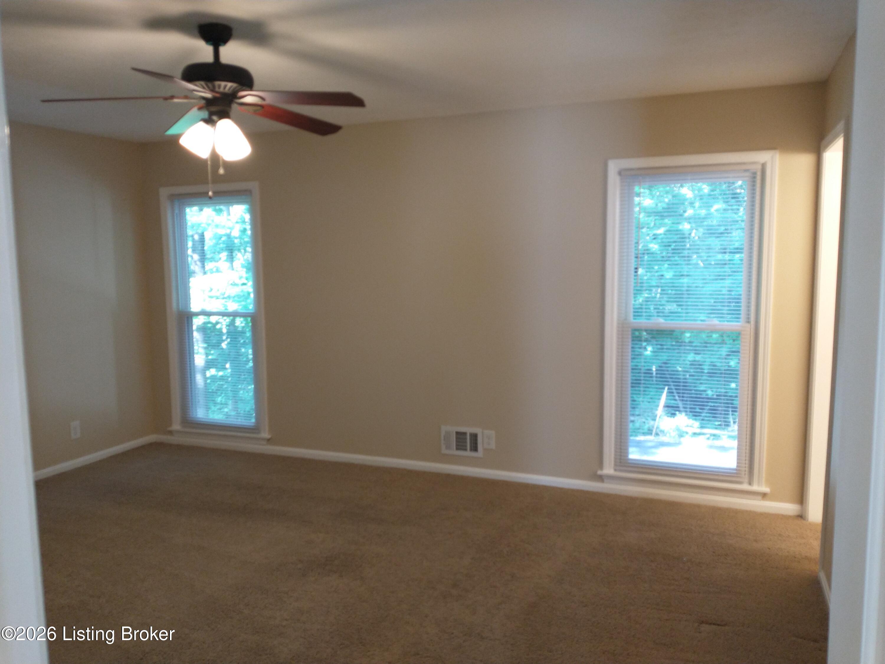 3909 Jenica Way Property Photo 12