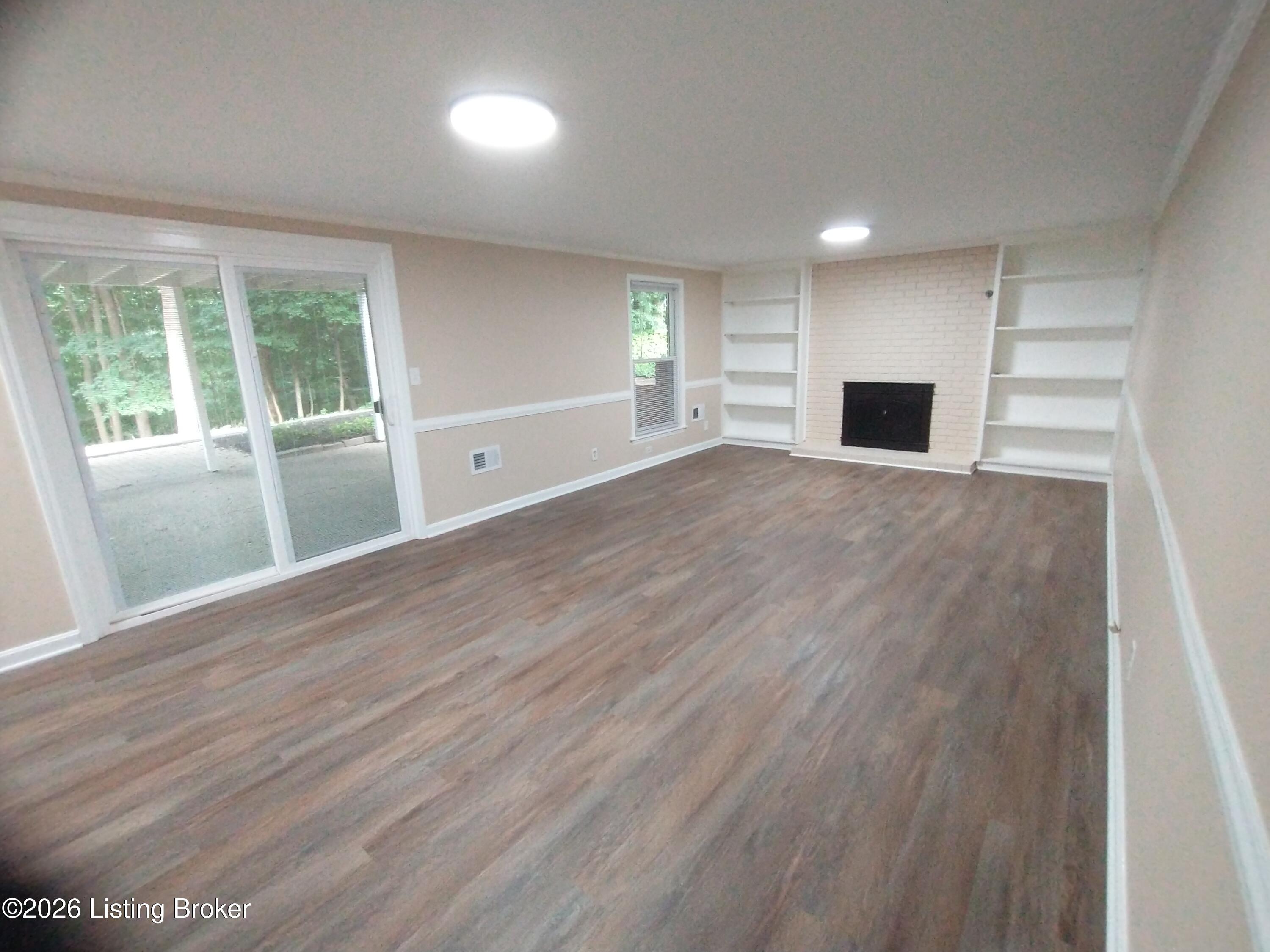 3909 Jenica Way Property Photo 18