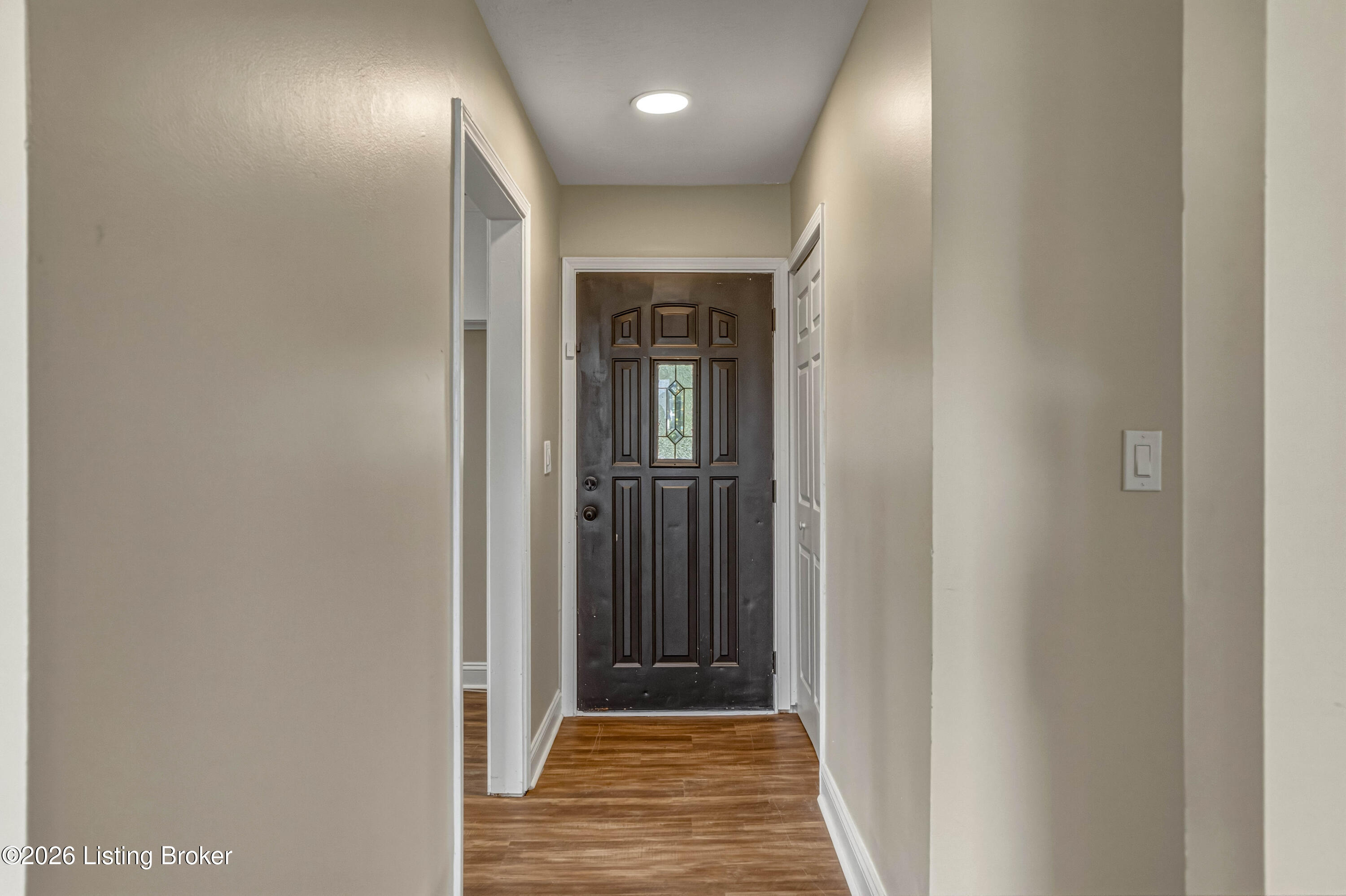 128 Gofton Ct Property Photo 7