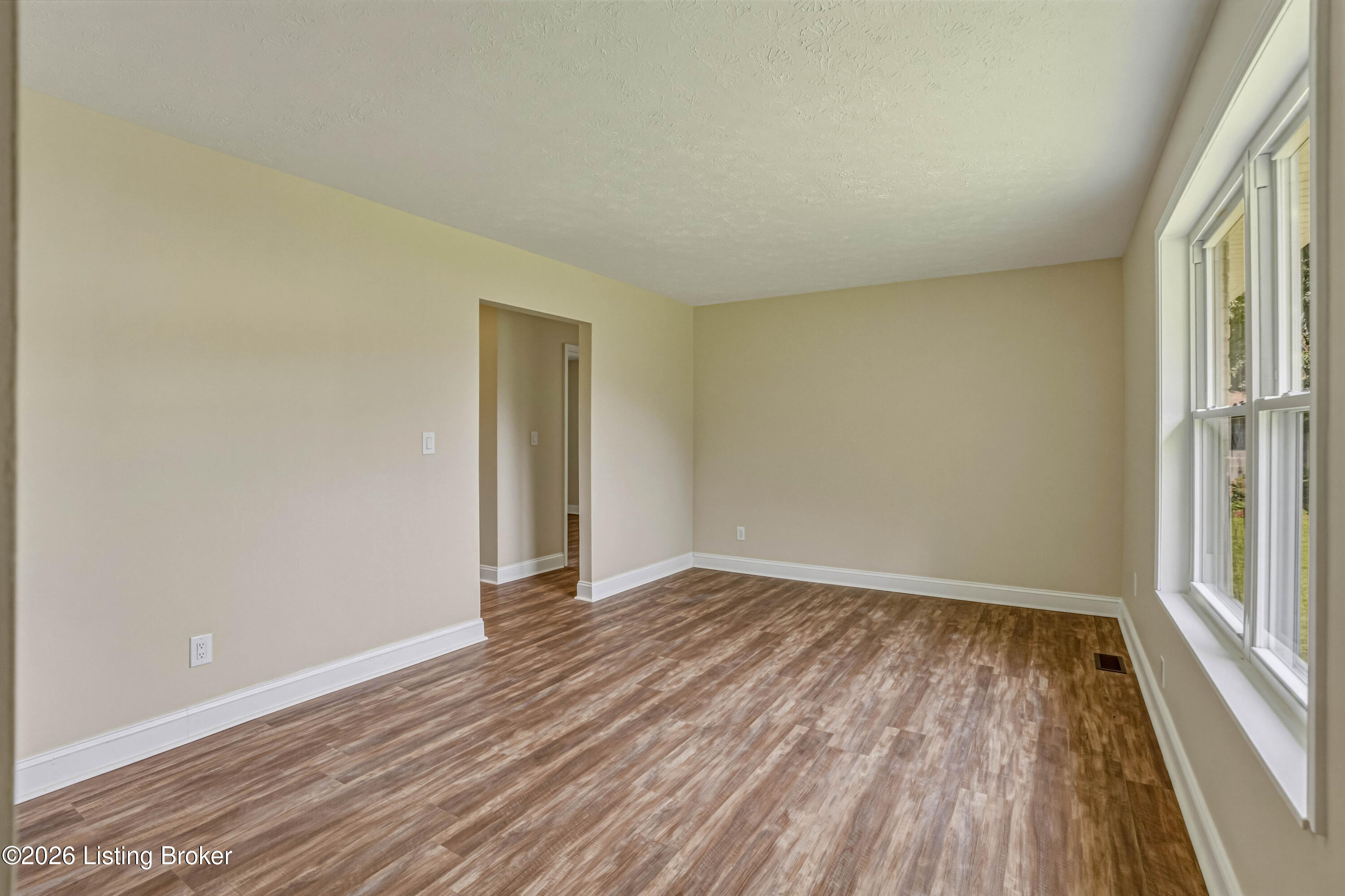 128 Gofton Ct Property Photo 14