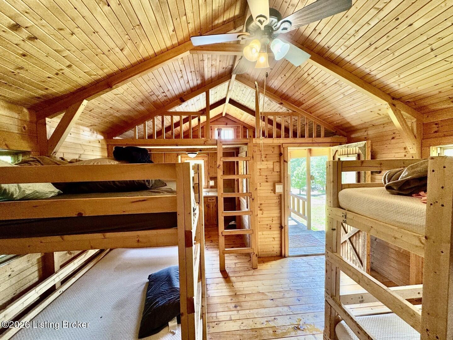 975 Long Run Rd Property Photo 24