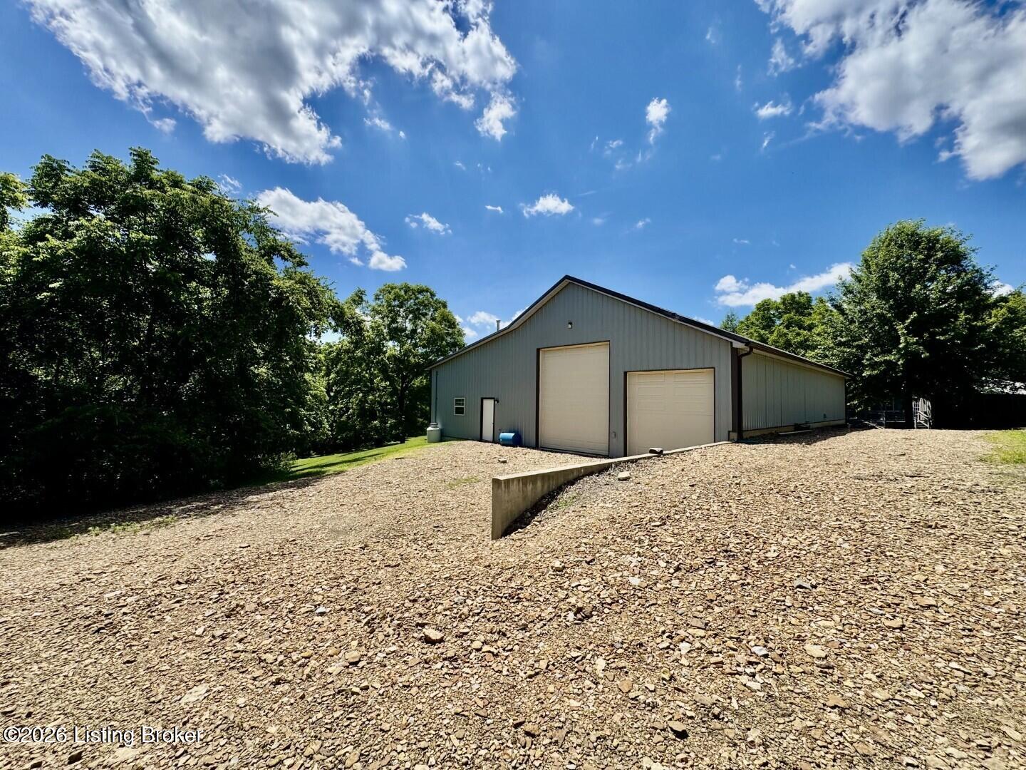 975 Long Run Rd Property Photo 36