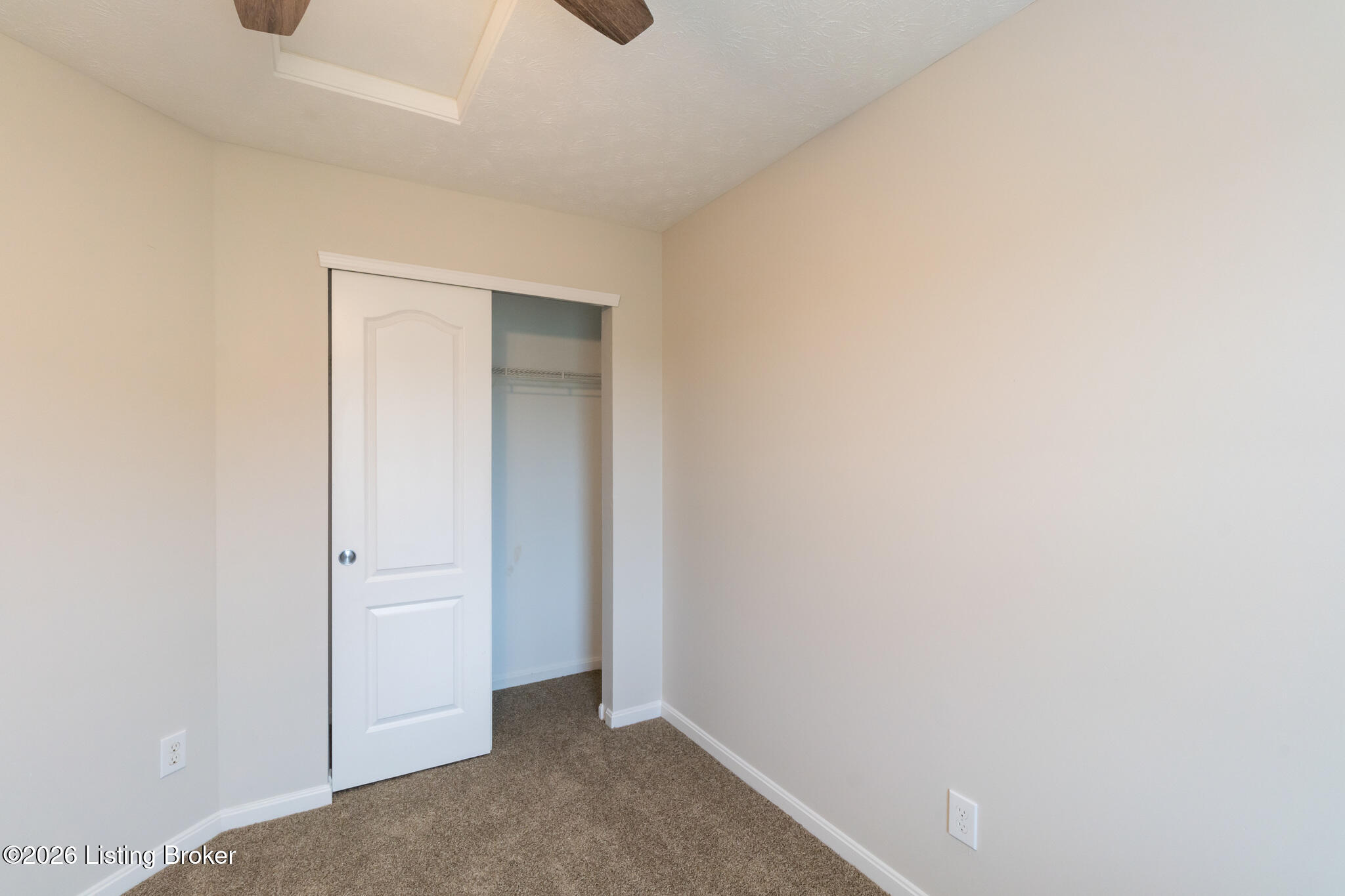 3024 Mary Crest Dr Property Photo 11