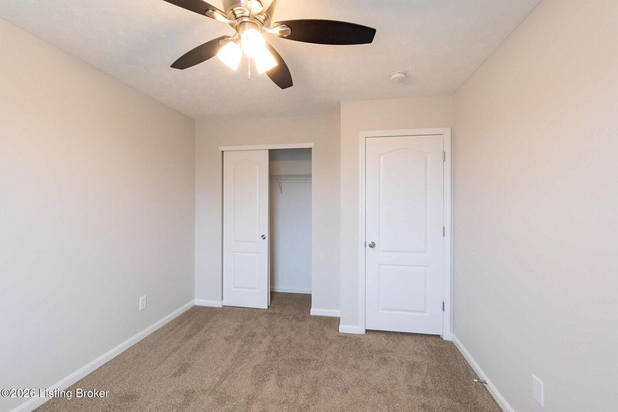 3024 Mary Crest Dr Property Photo 12