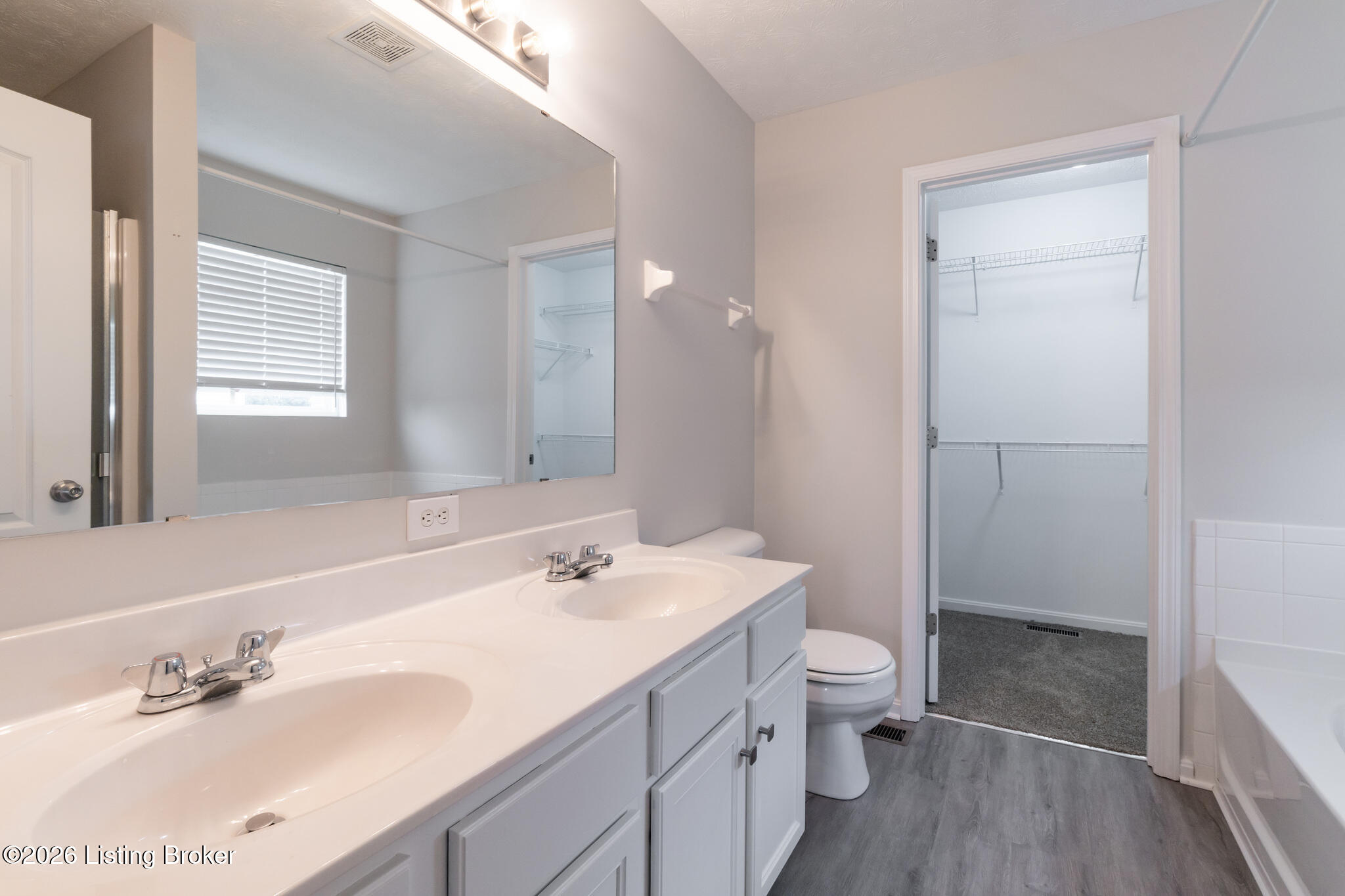 3024 Mary Crest Dr Property Photo 20