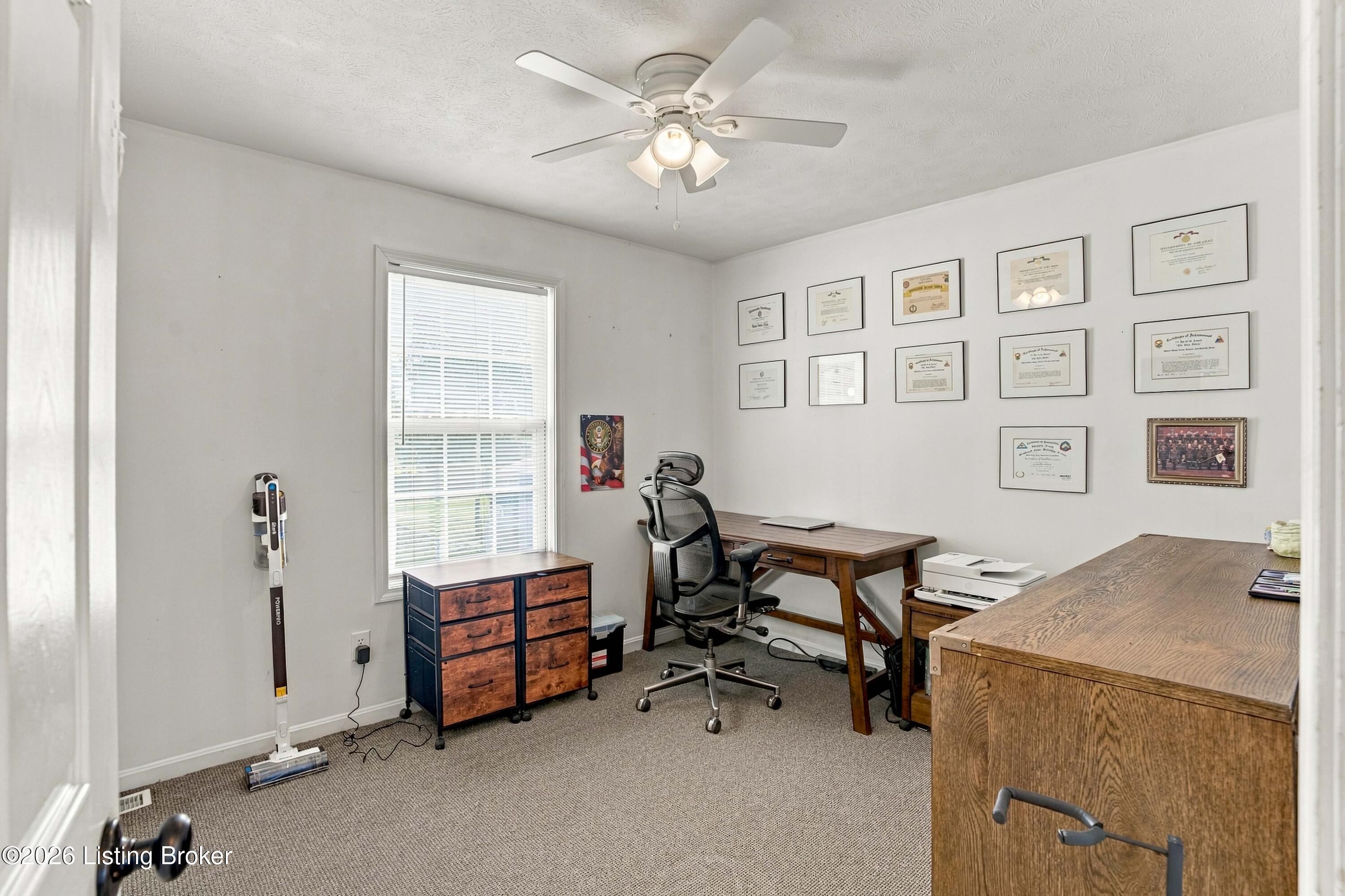 112 Seth Ct Property Photo 18