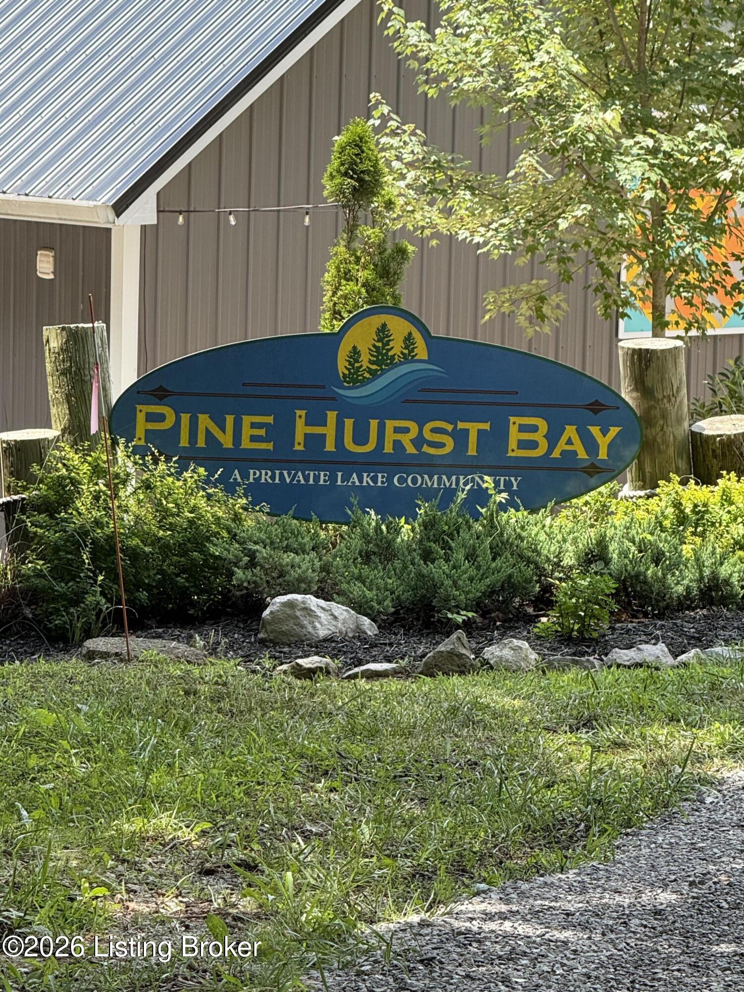 49 Pine Hurst Bay Property Photo 15