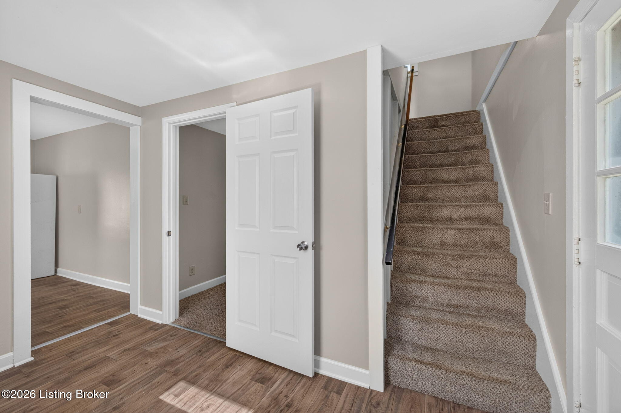 1327 Shingo Ave Property Photo 12