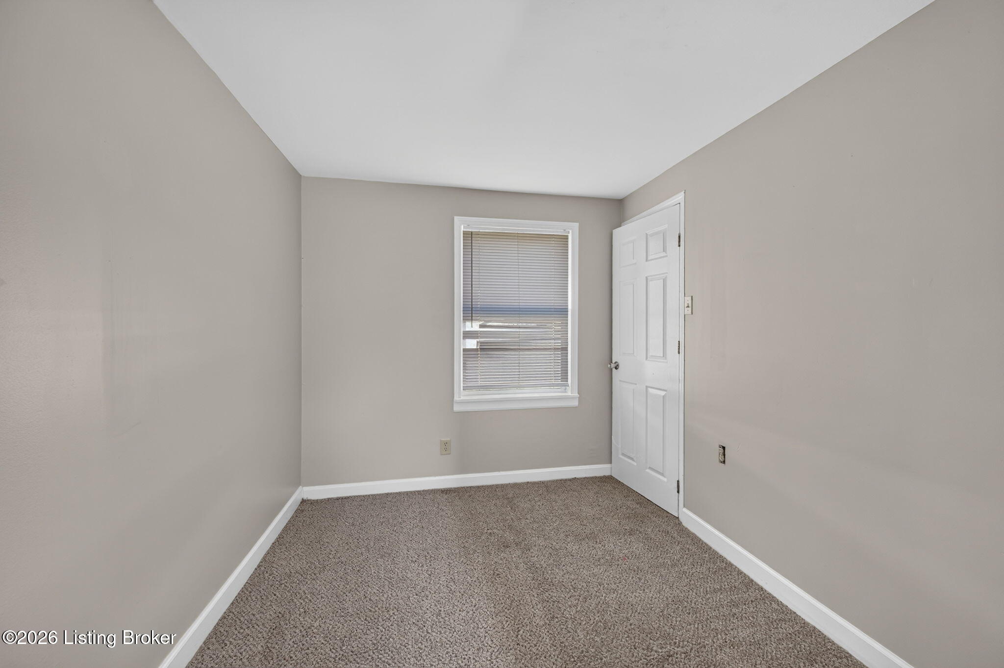 1327 Shingo Ave Property Photo 19