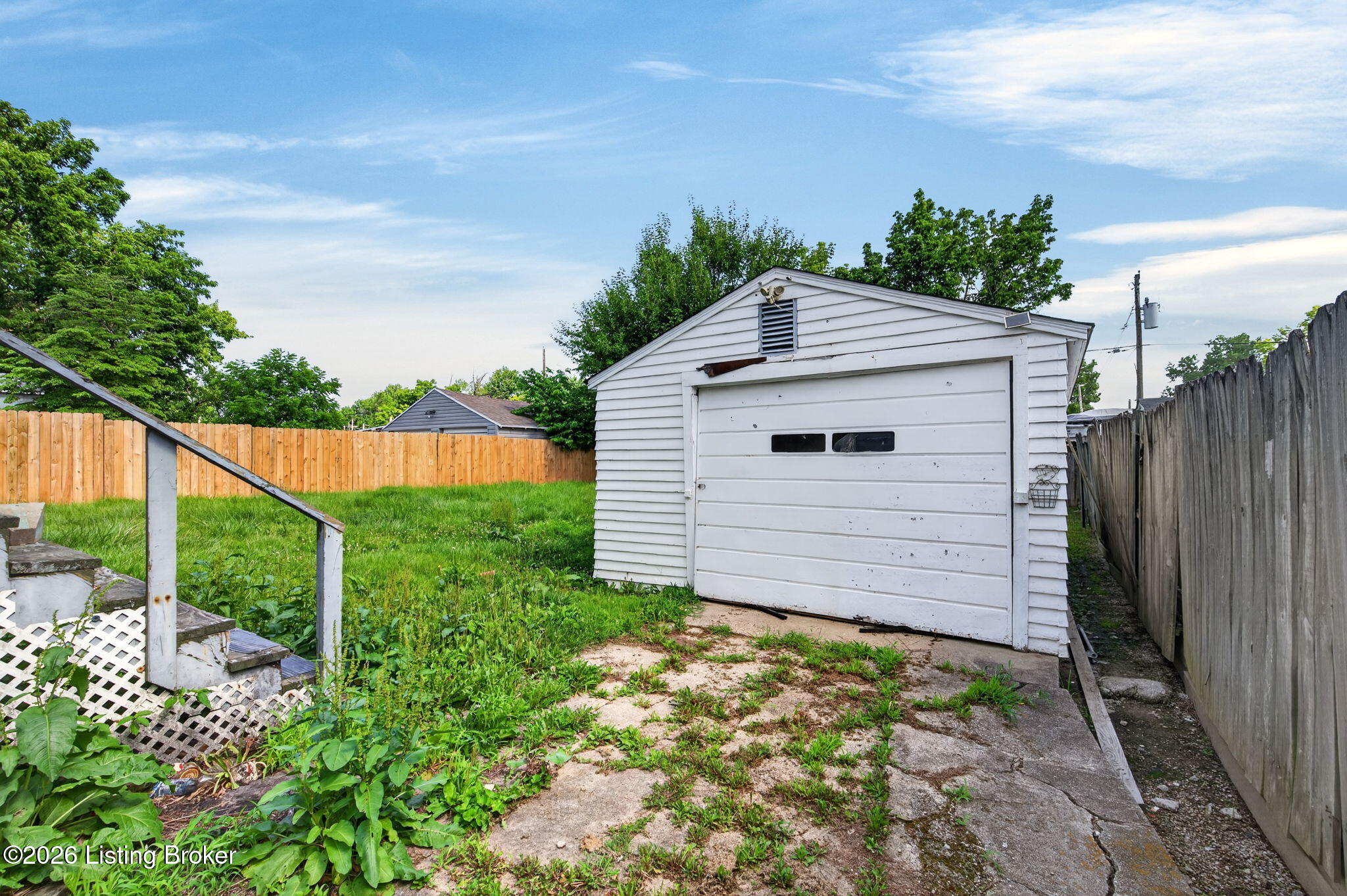 1327 Shingo Ave Property Photo 20