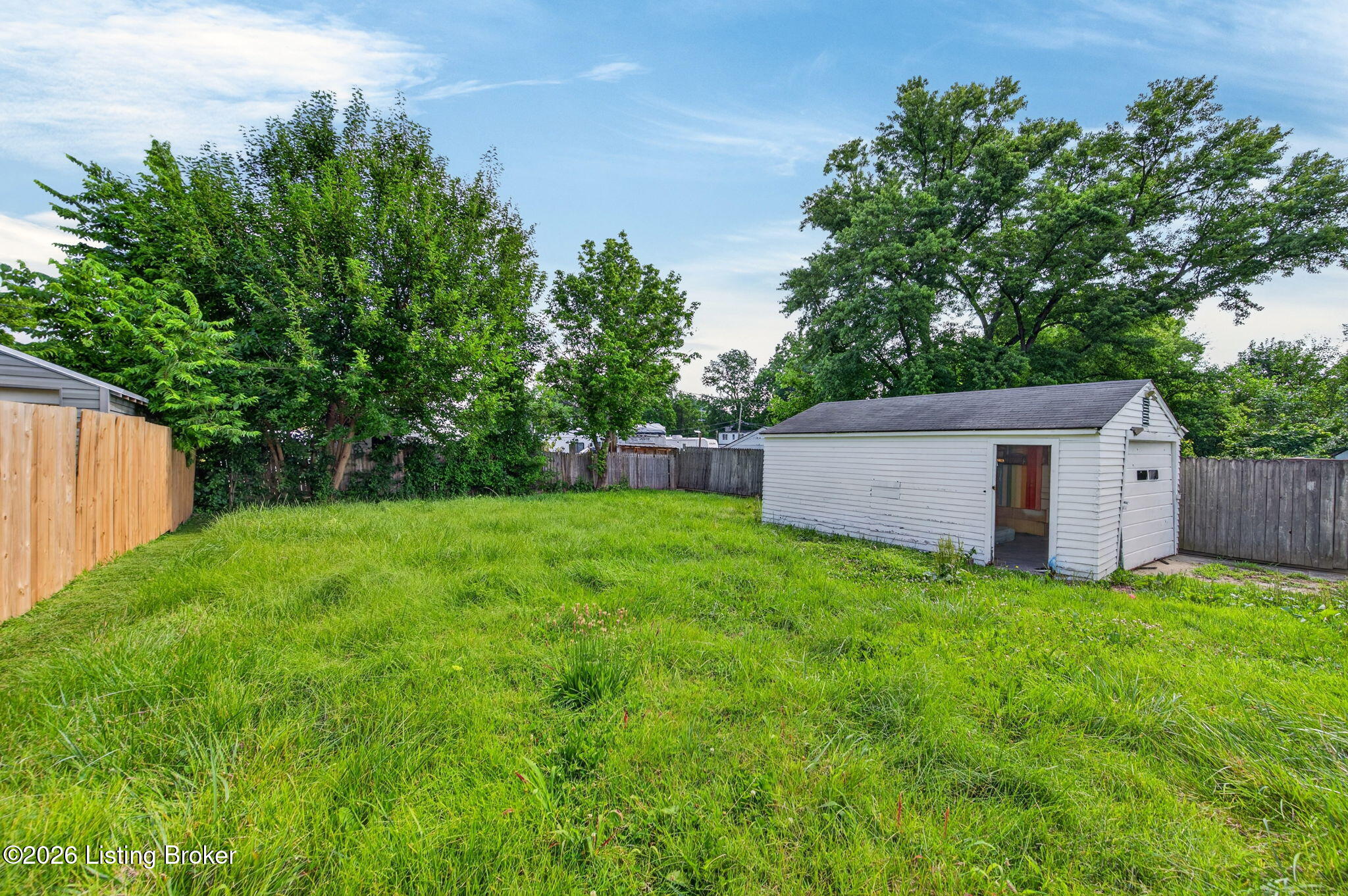 1327 Shingo Ave Property Photo 23