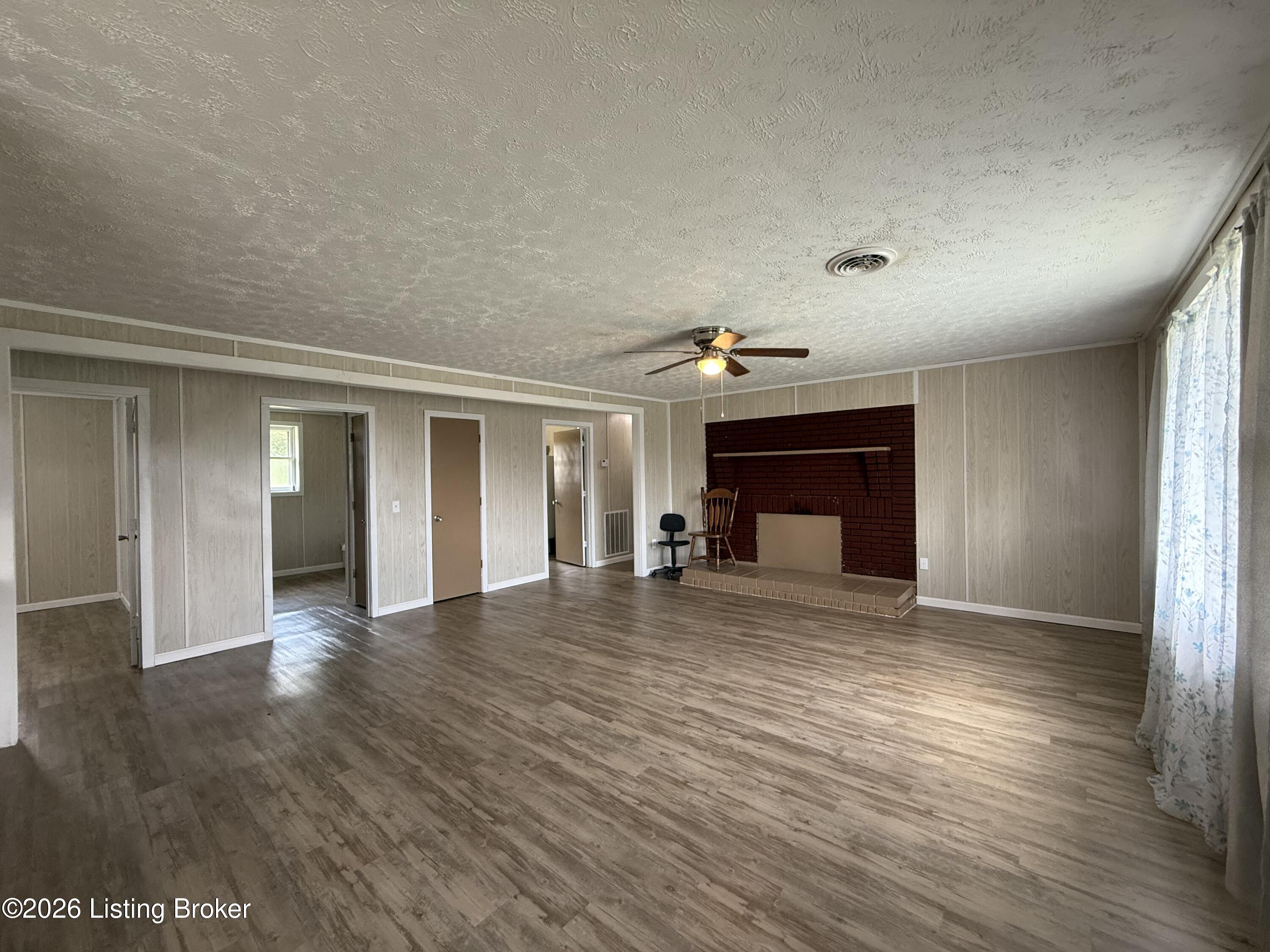 11335 Anneta Rd Property Photo 5