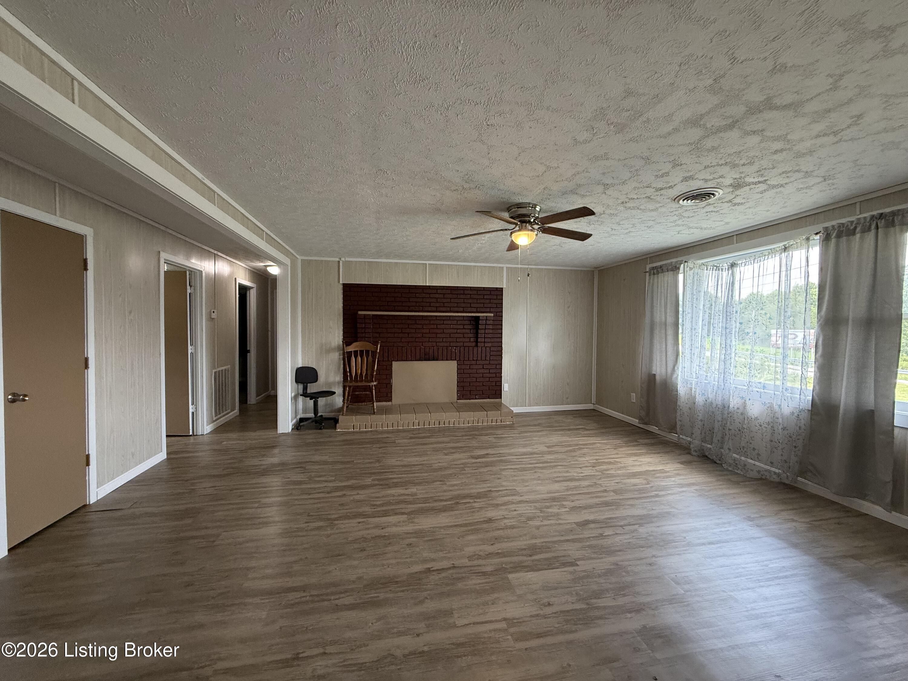 11335 Anneta Rd Property Photo 6