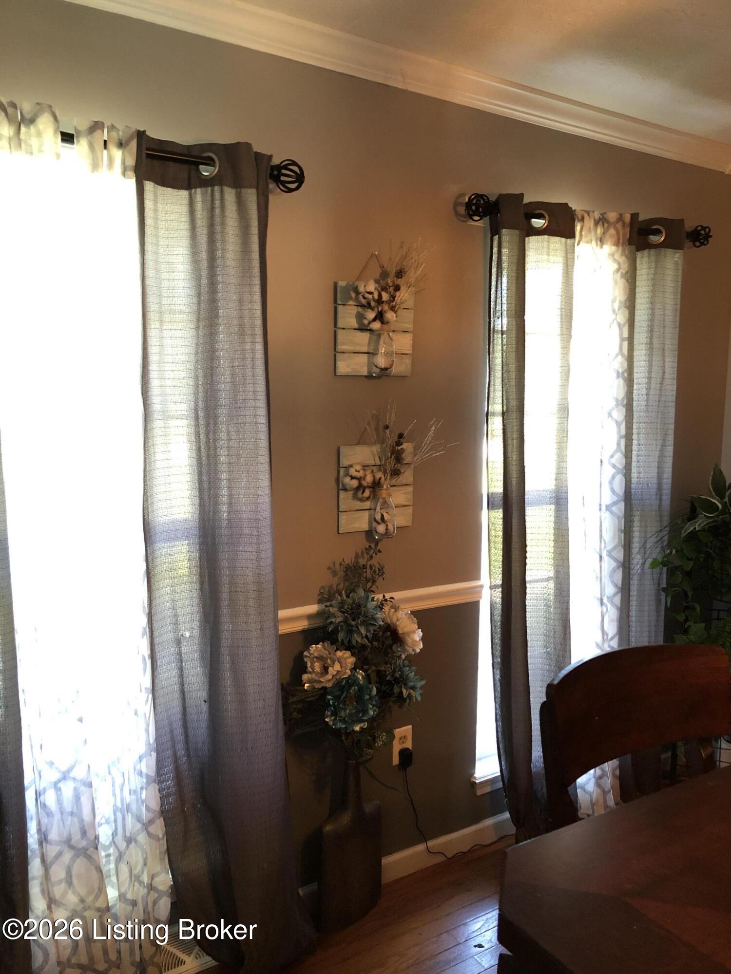 938 Poplar Trace Property Photo 11