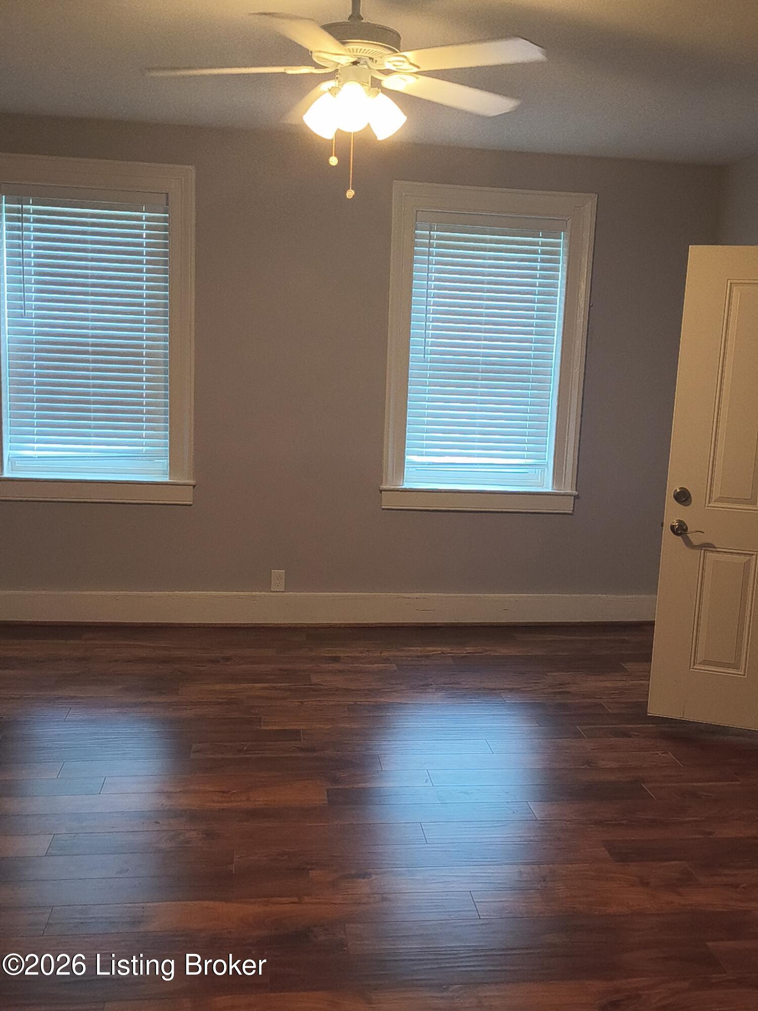 1211 Lexington Rd 1 Property Photo 2