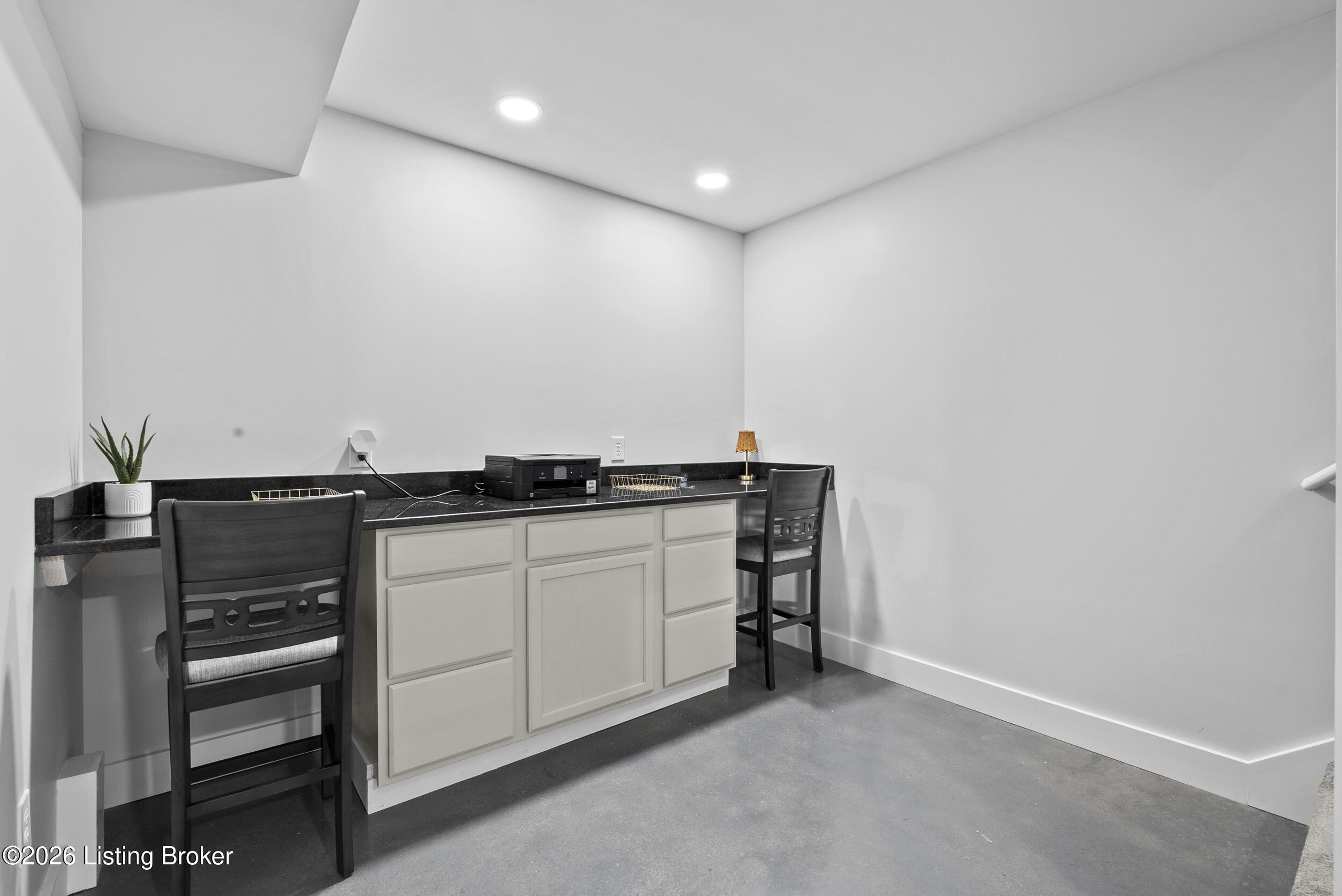 23 Ravens Wood Property Photo 55
