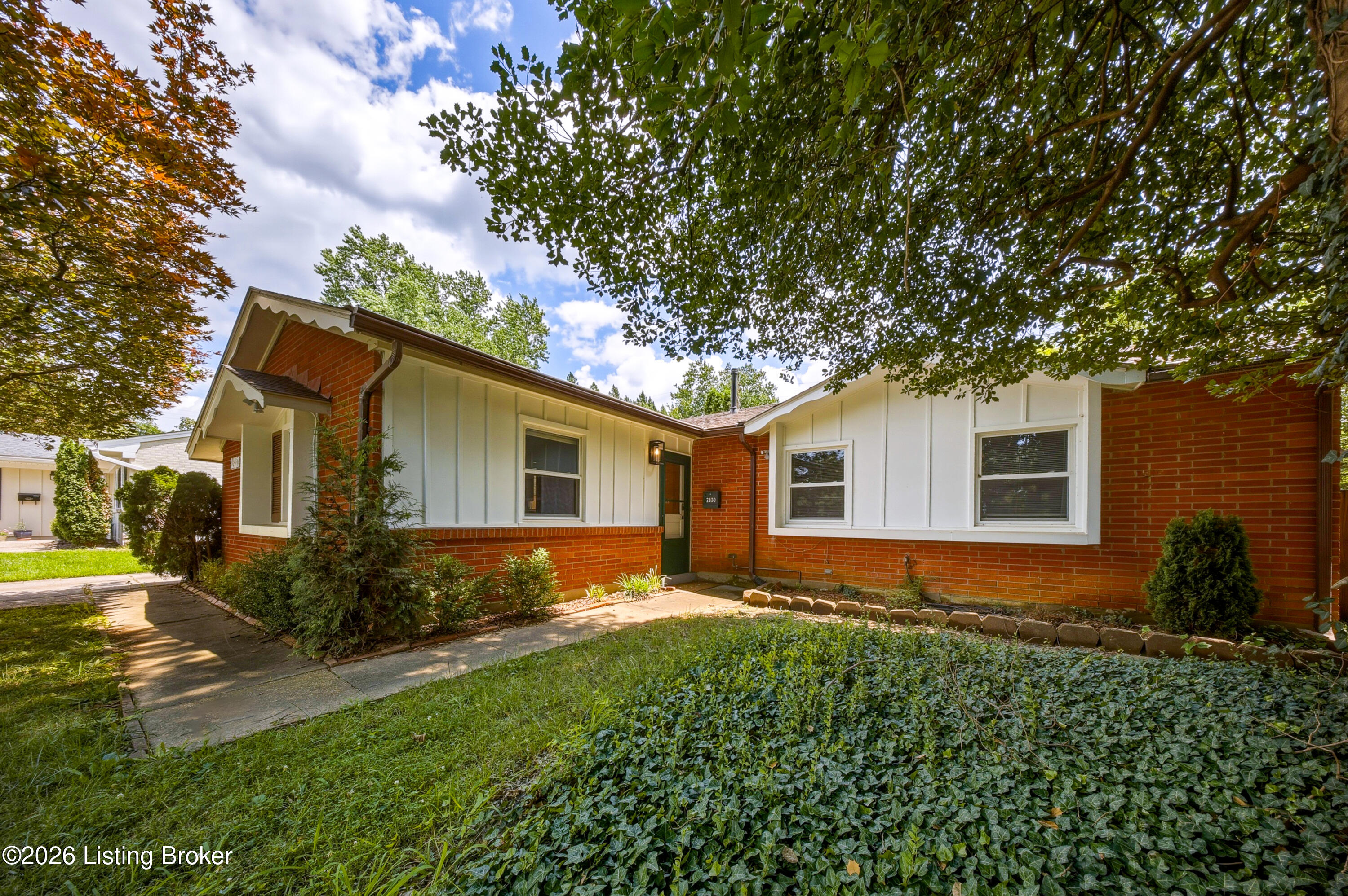 2830 Rockhaven Ave Property Photo 4
