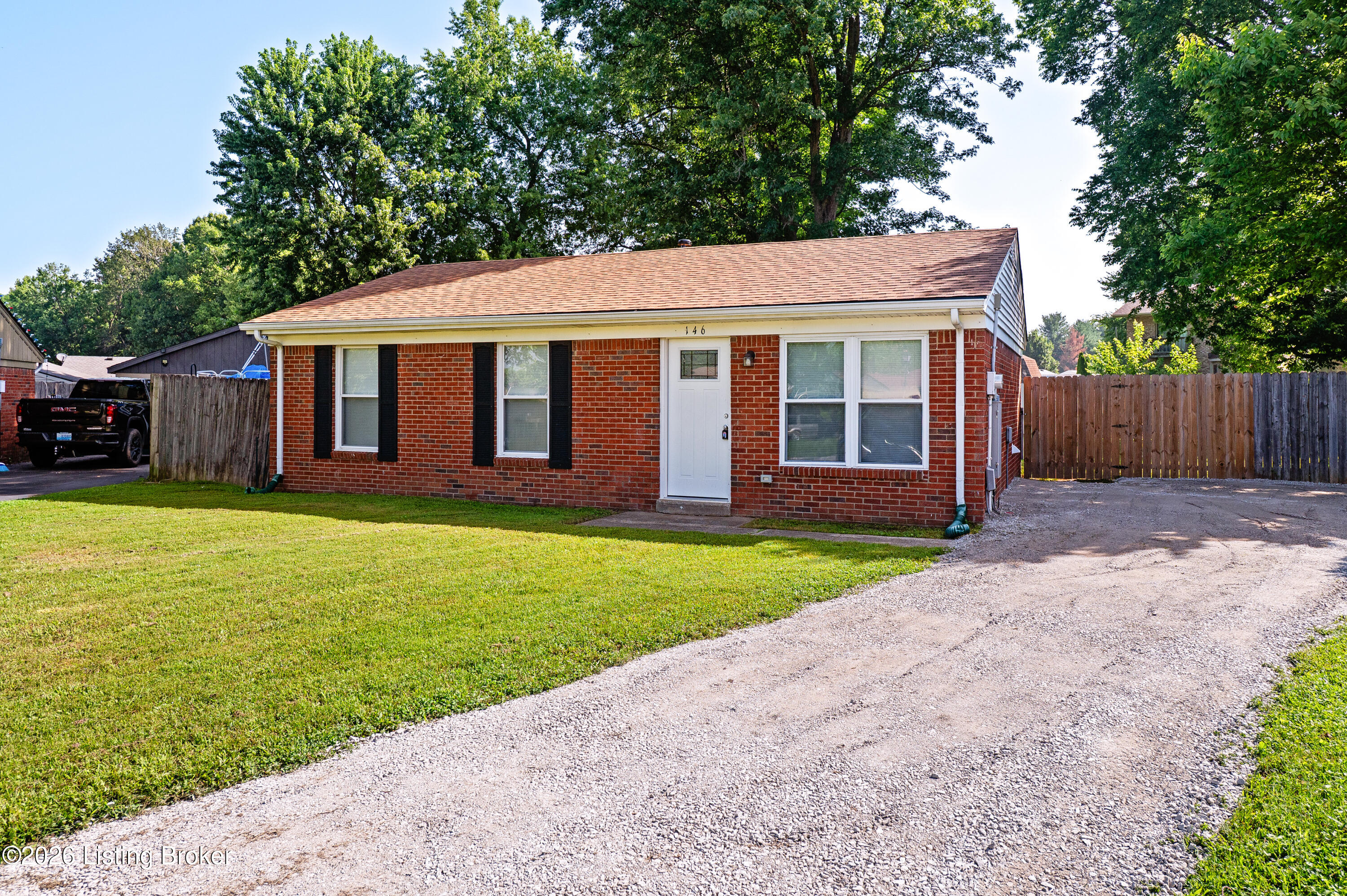 146 Red Bird Rd Property Photo 1