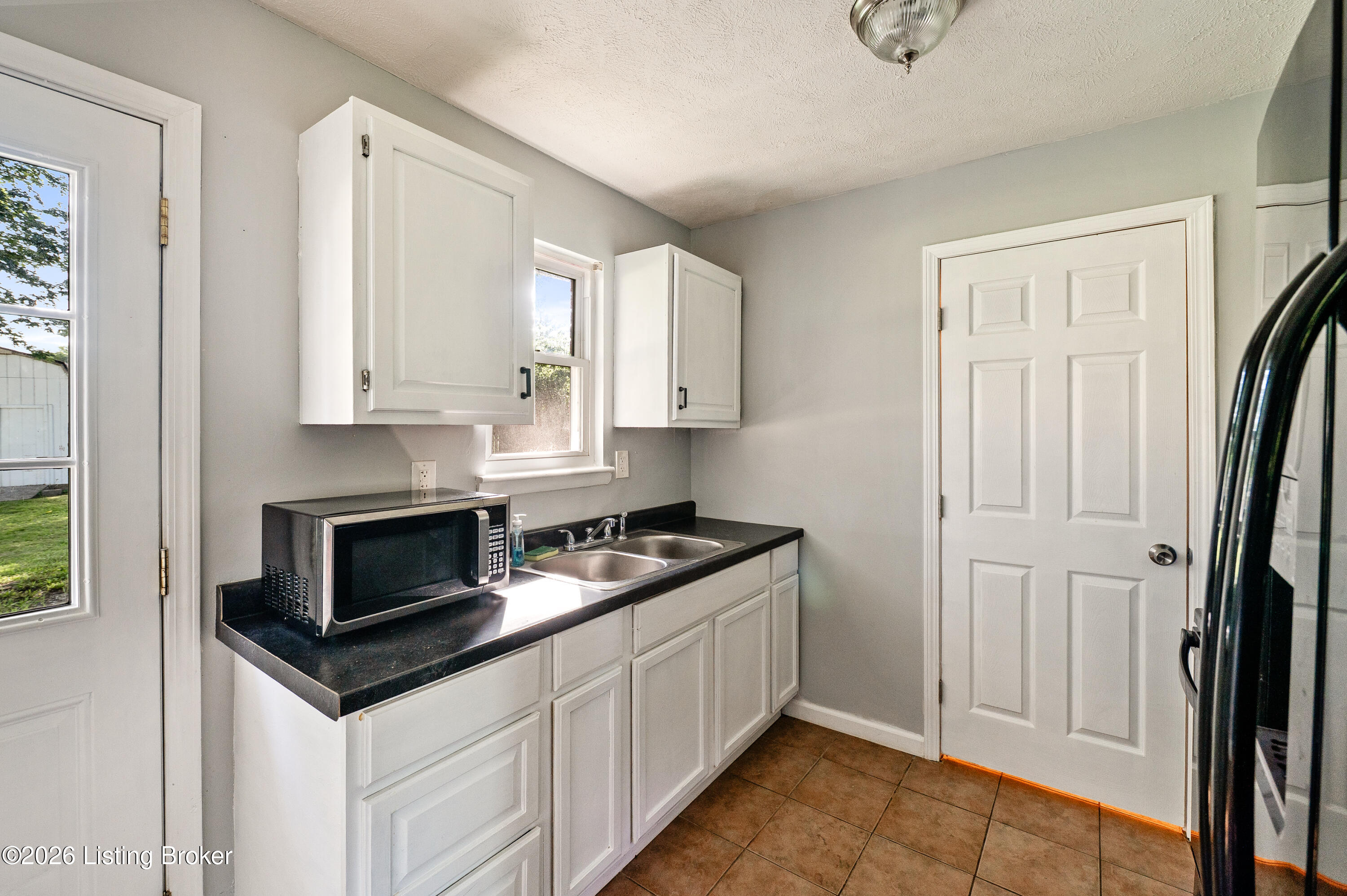 146 Red Bird Rd Property Photo 14