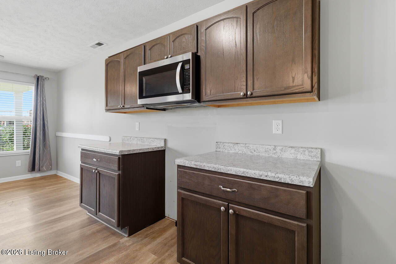 105 Mountain Stone Ct Property Photo 25
