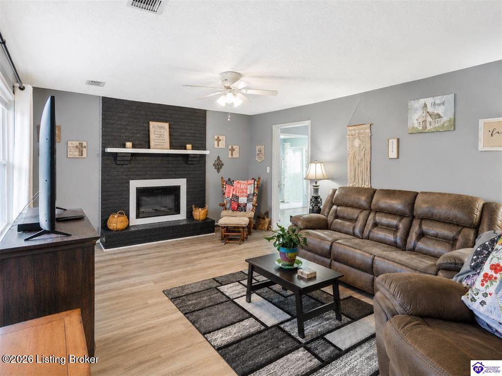 191 Maple Leaf Ln Property Photo 12