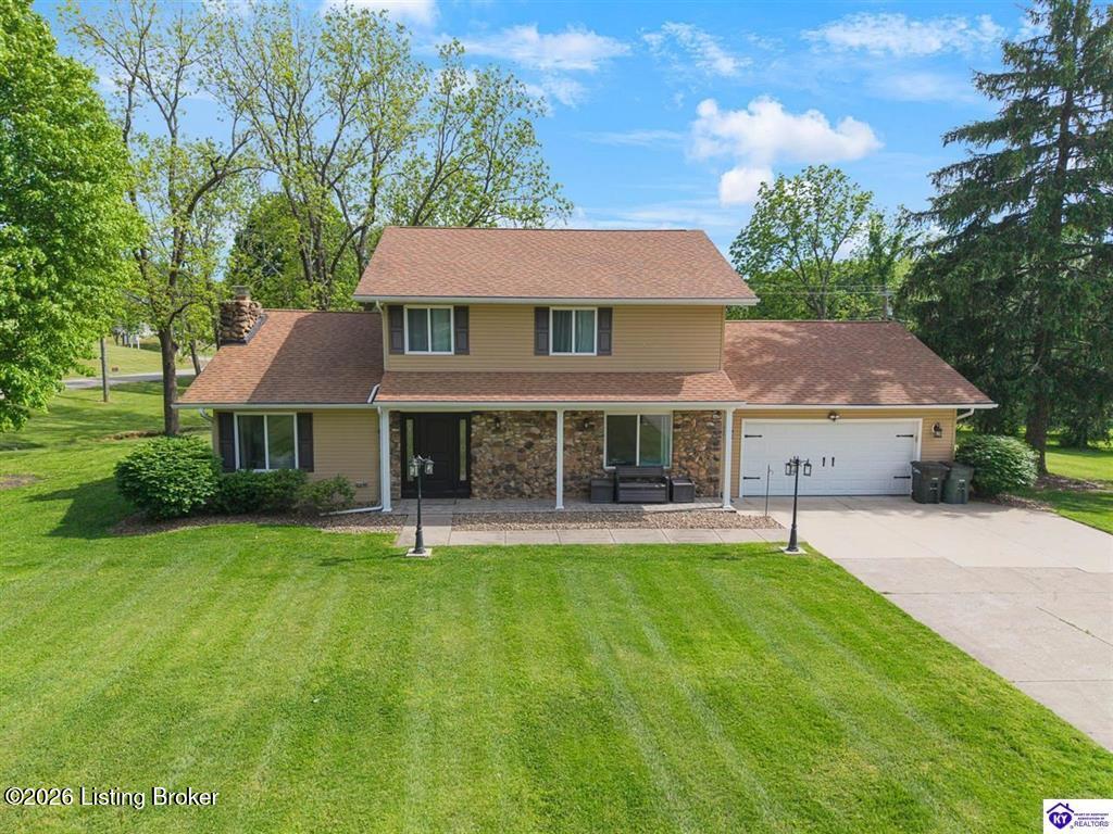 200 Carey Ln Property Photo 1