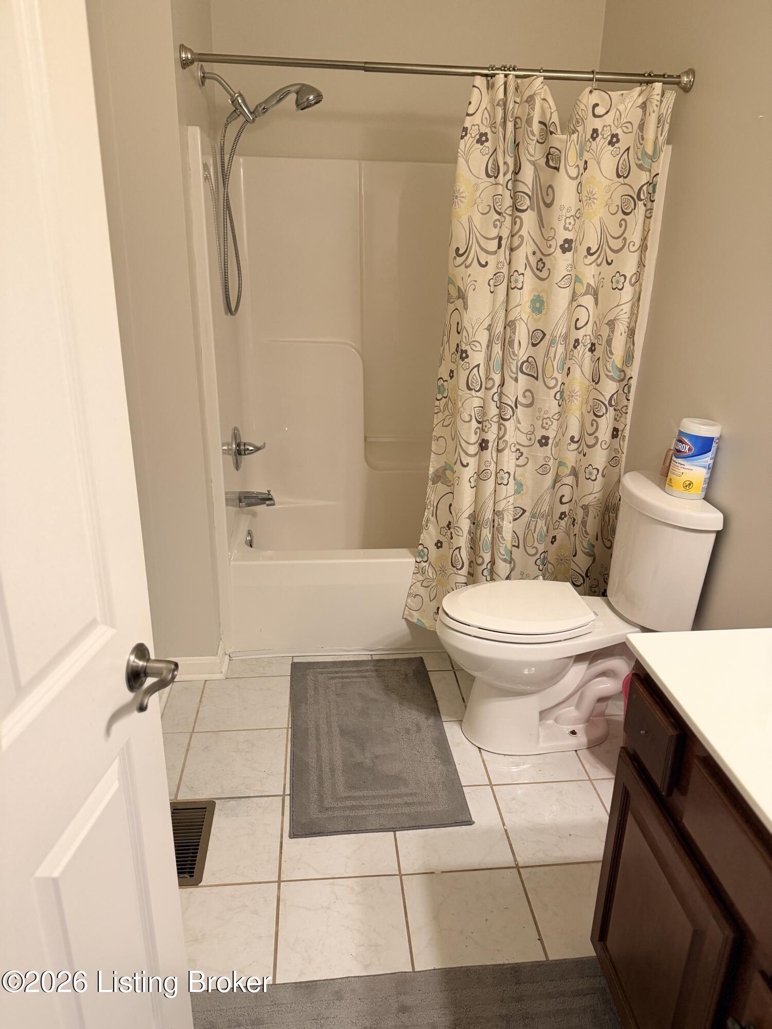 536 E Saint Catherine St Property Photo 19