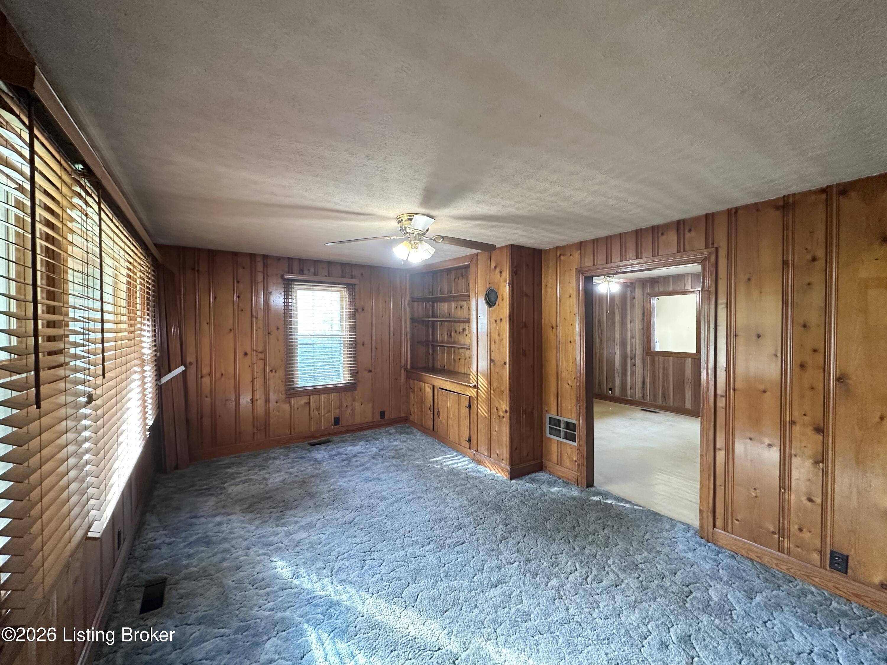 411 Pottershop Loop Property Photo 2
