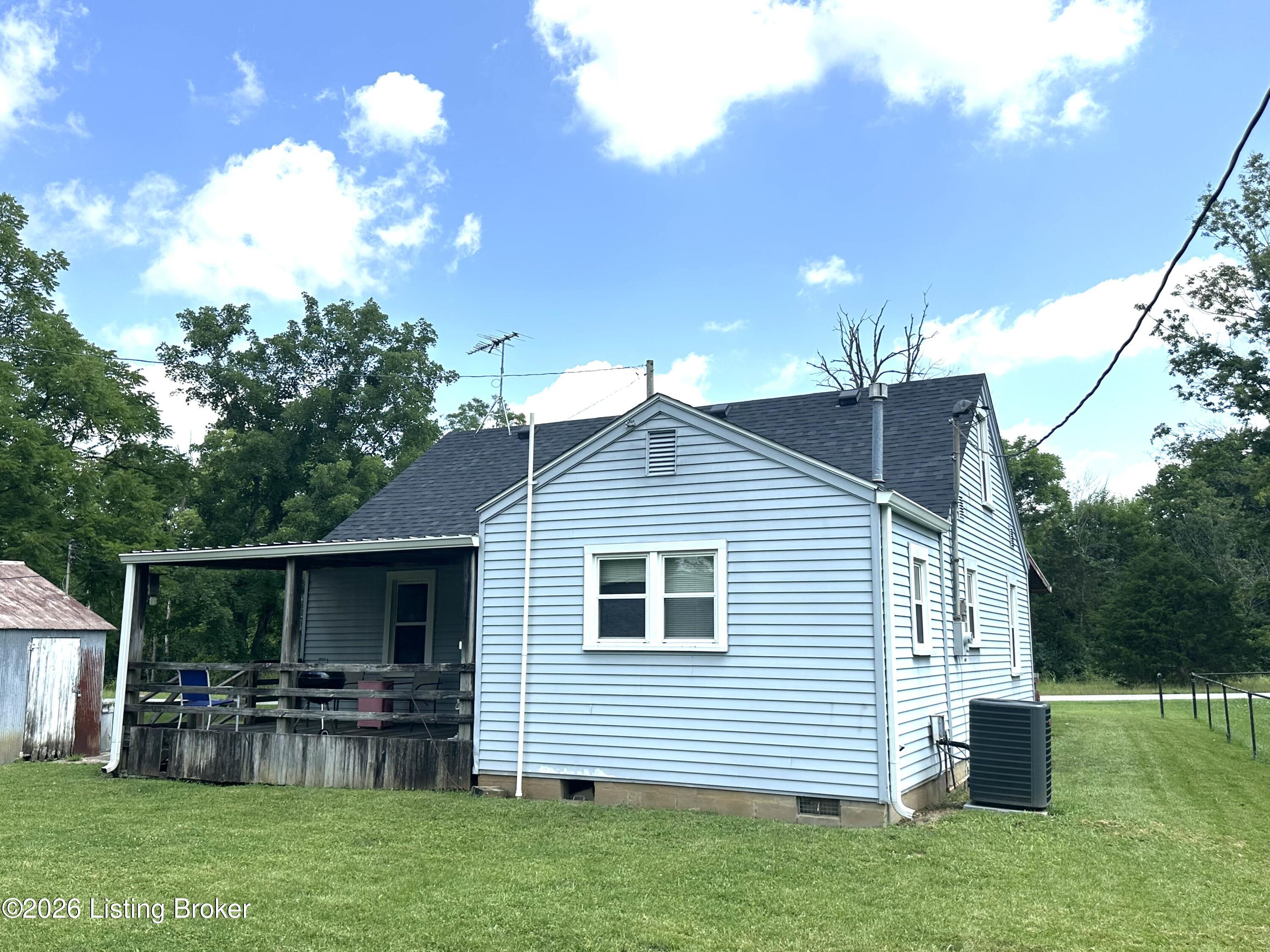 411 Pottershop Loop Property Photo 15
