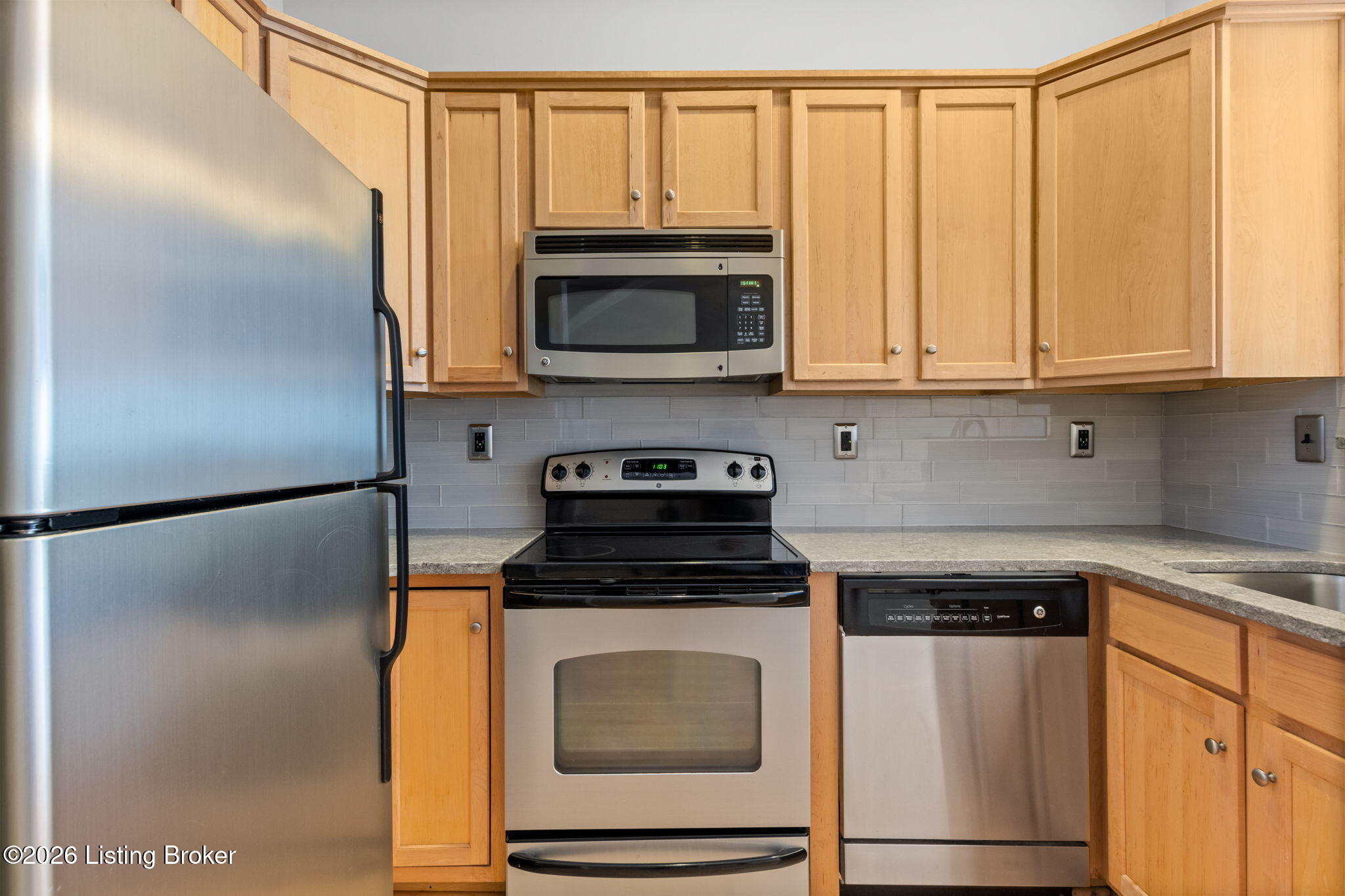 2411 Brownsboro Rd Apt 101 Property Photo 10