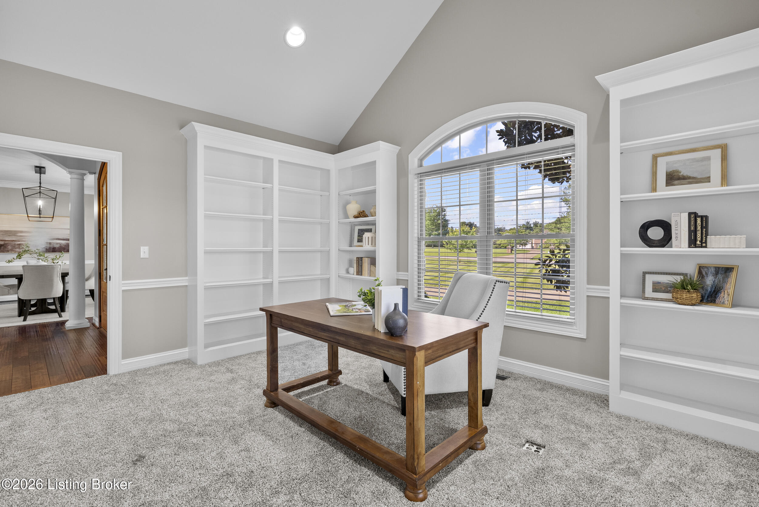 10240 Saddle Pointe Dr Property Photo 12