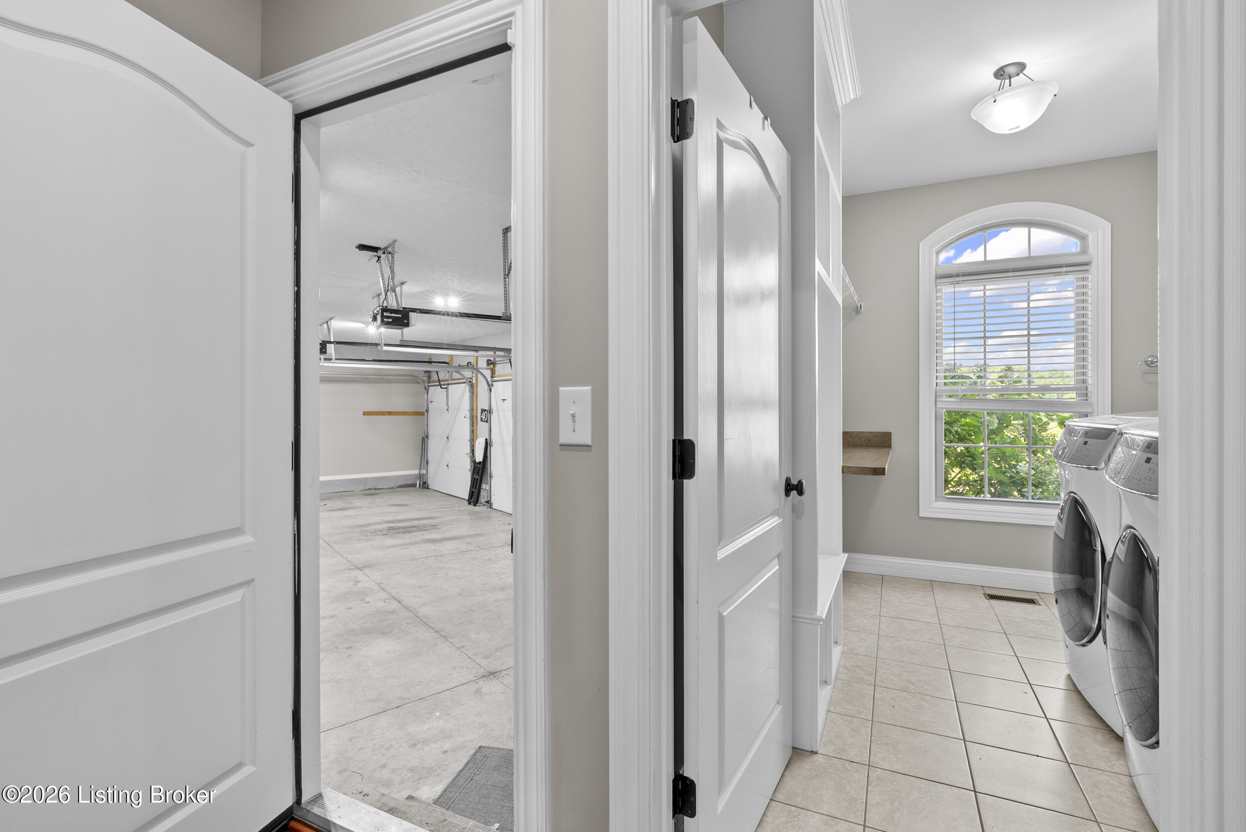 10240 Saddle Pointe Dr Property Photo 39