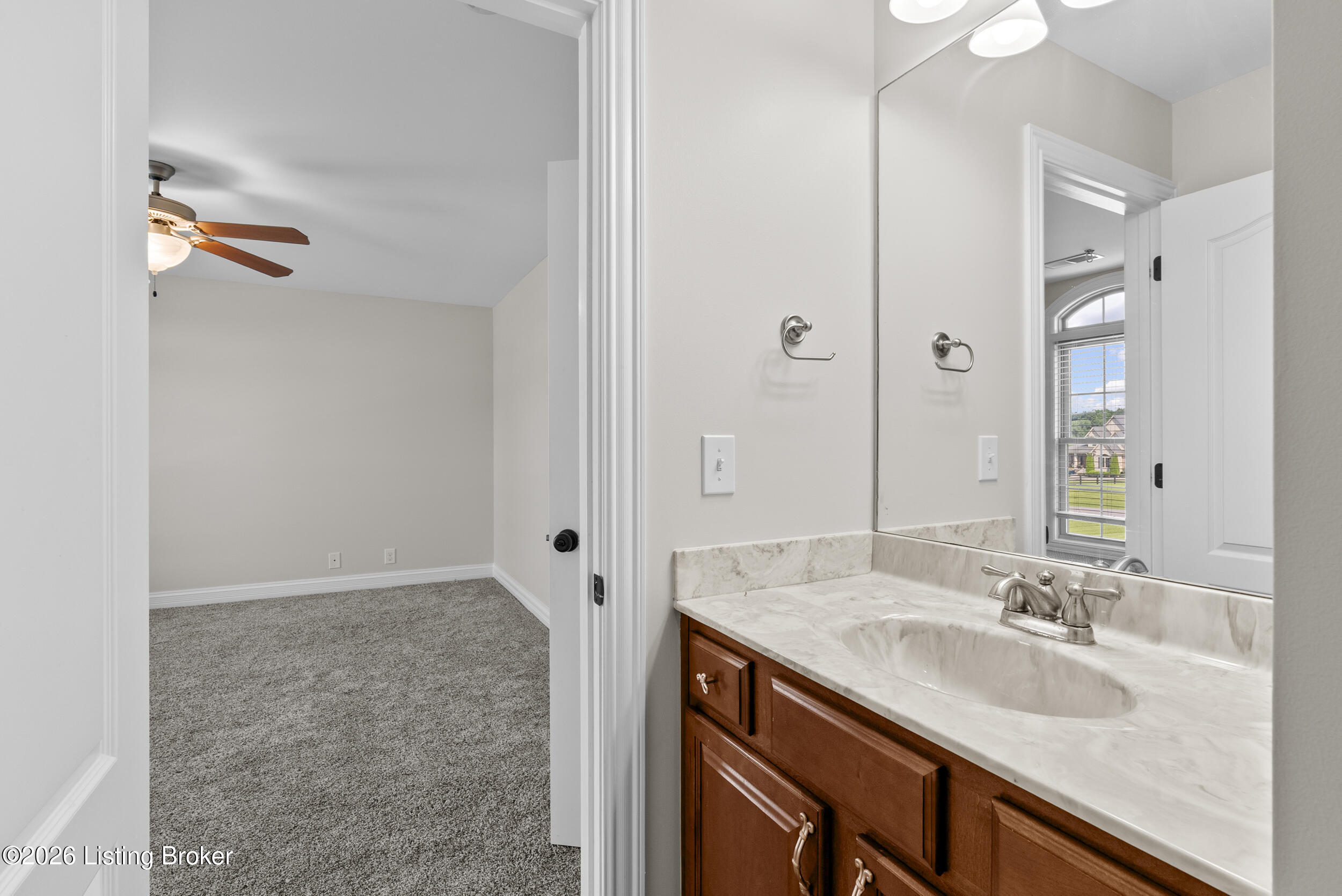 10240 Saddle Pointe Dr Property Photo 57
