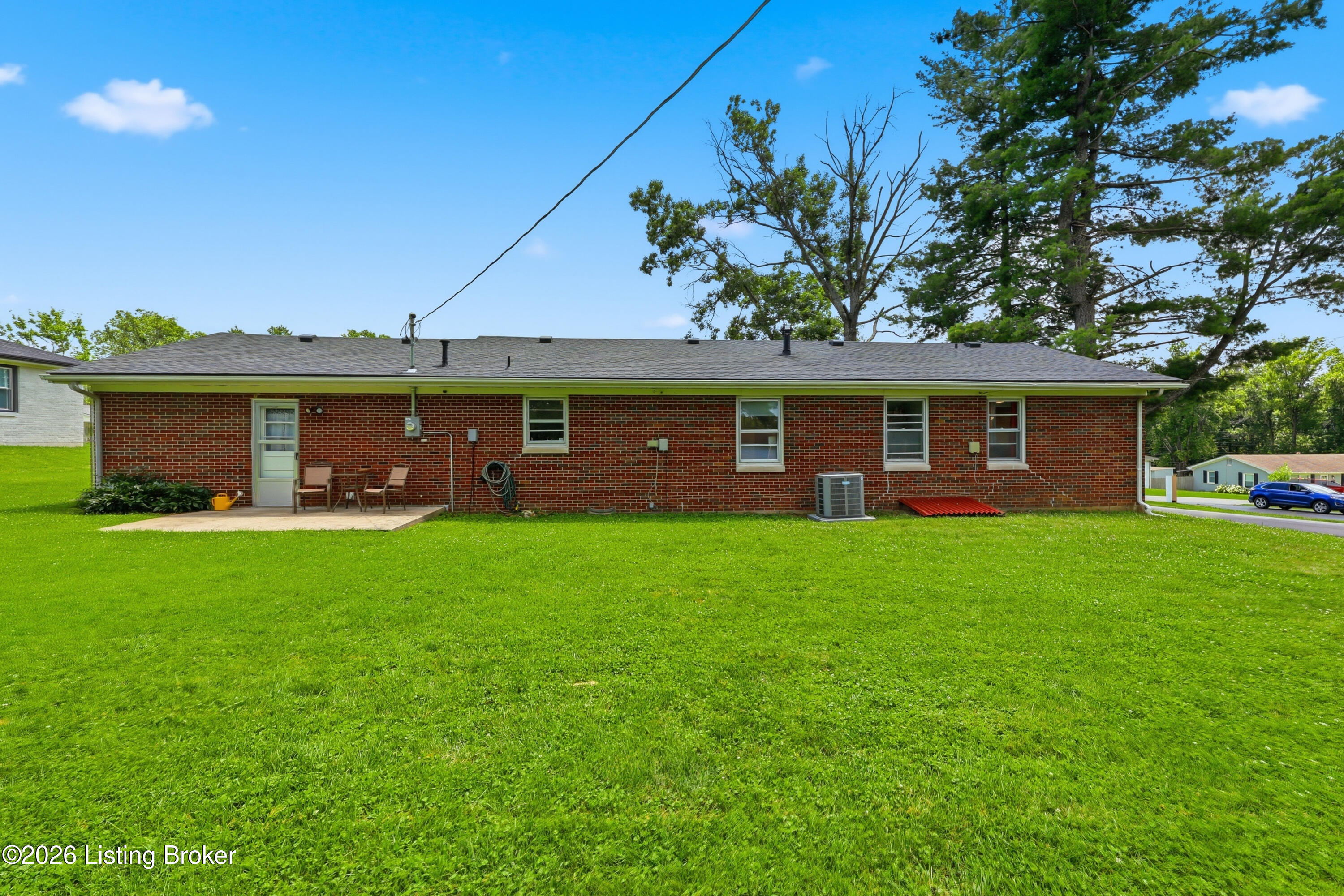 220 Forrest Dr Property Photo 44
