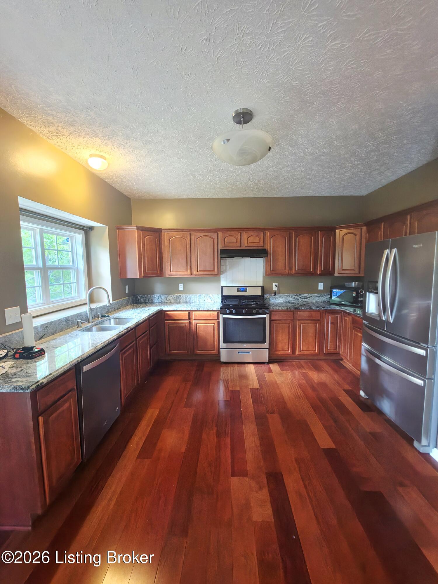 11036 Symington Cir Property Photo 16
