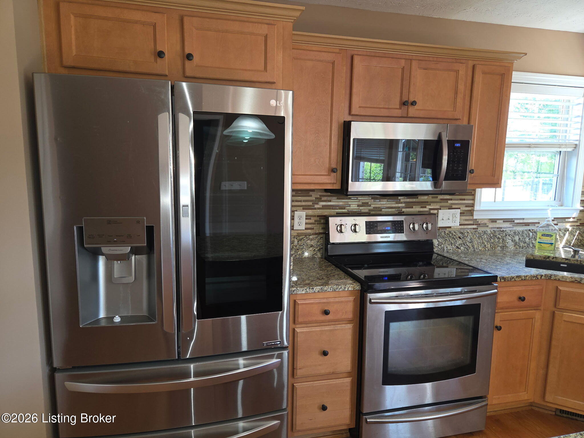 2517 Kensington Way Property Photo 14