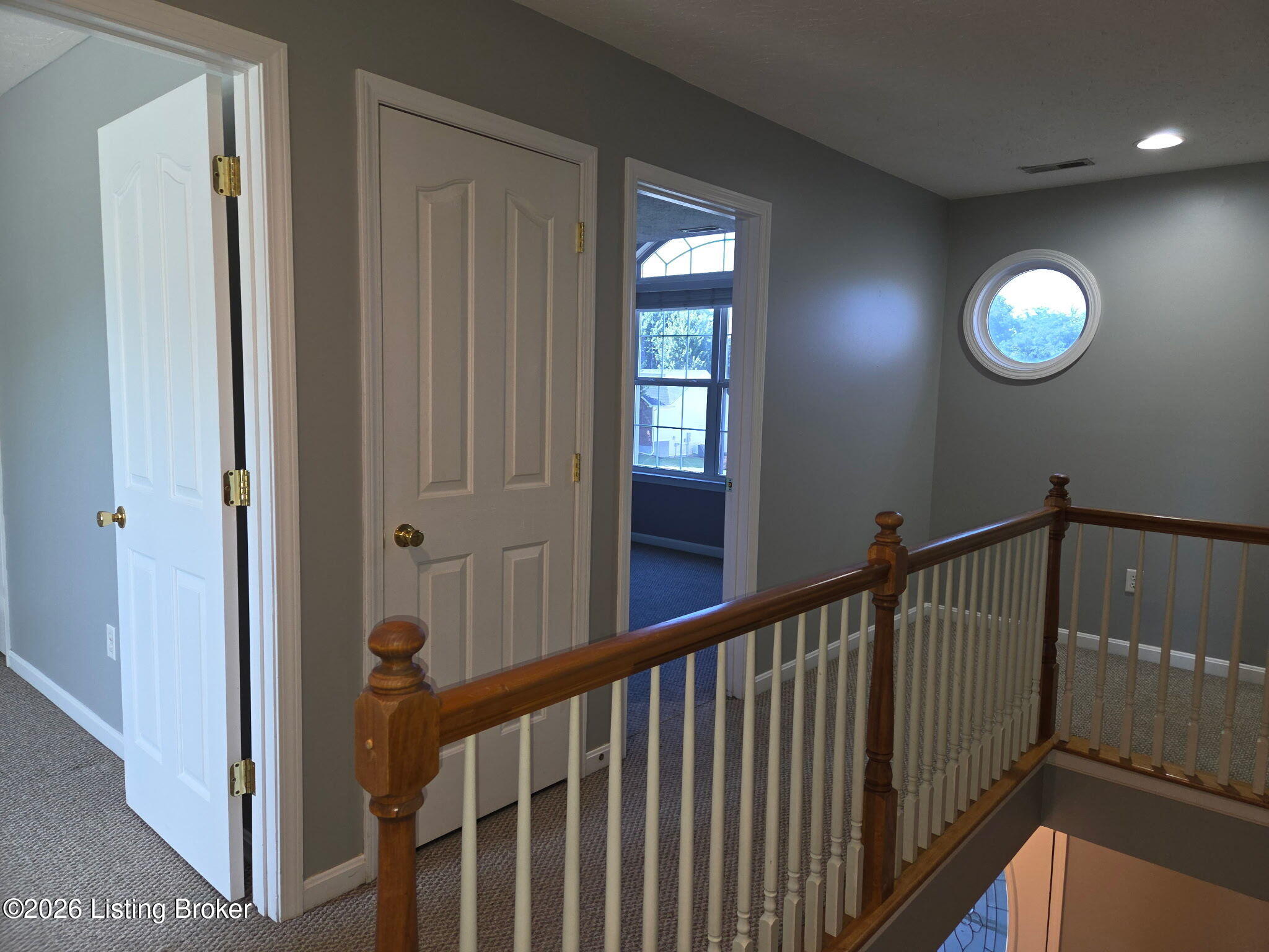2517 Kensington Way Property Photo 24