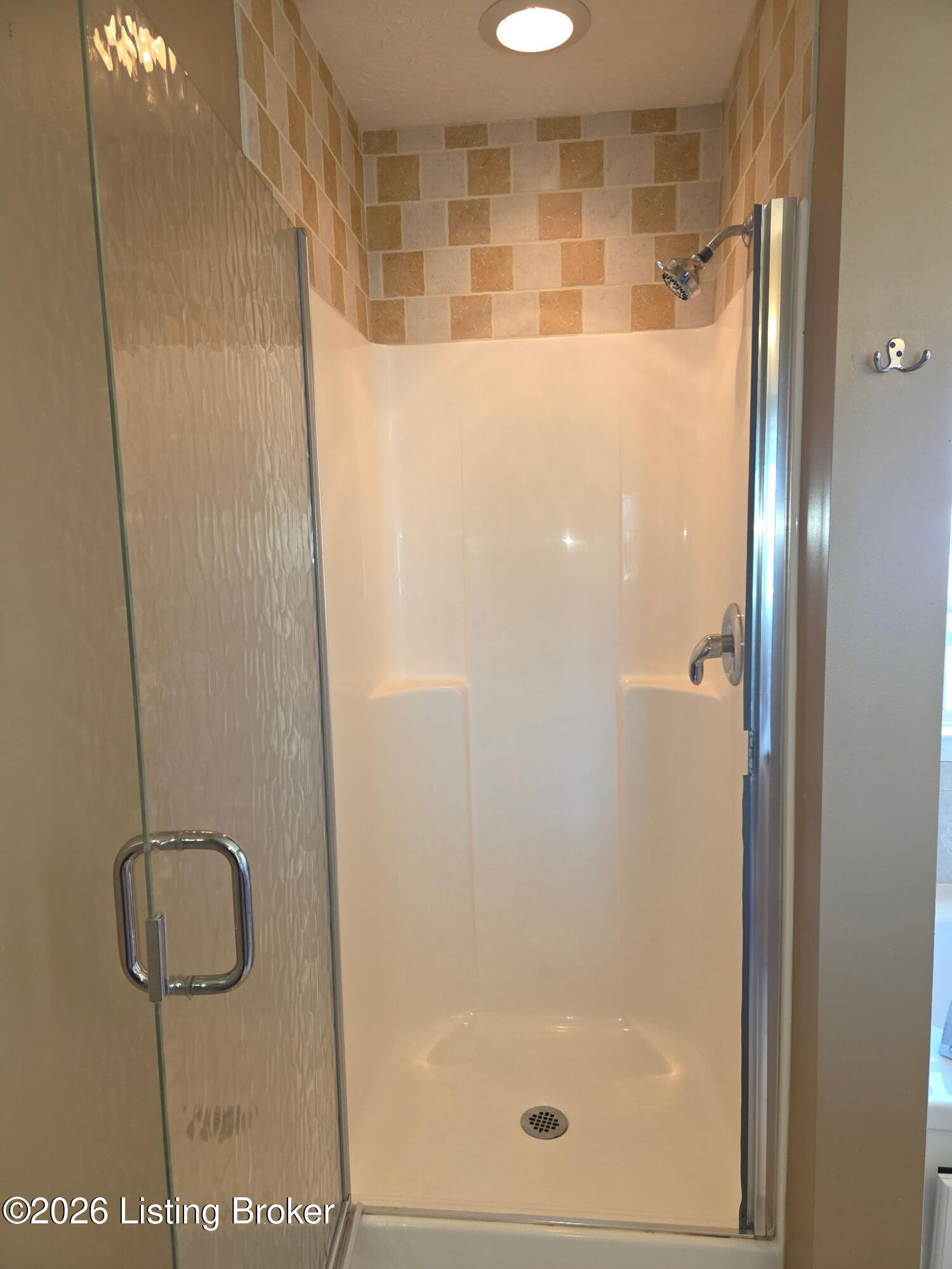 2517 Kensington Way Property Photo 33