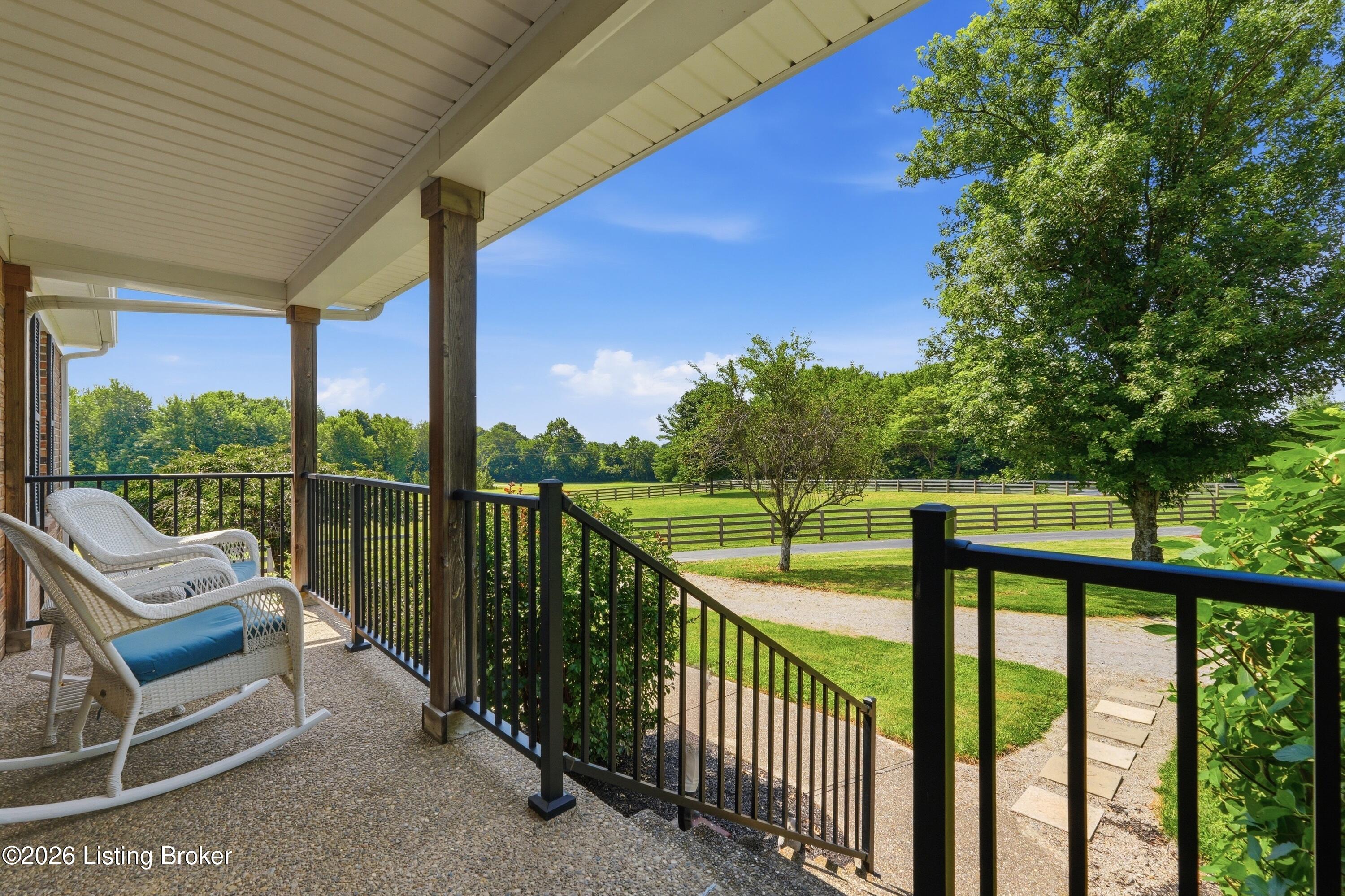 508 Locust Grove Rd Property Photo 5