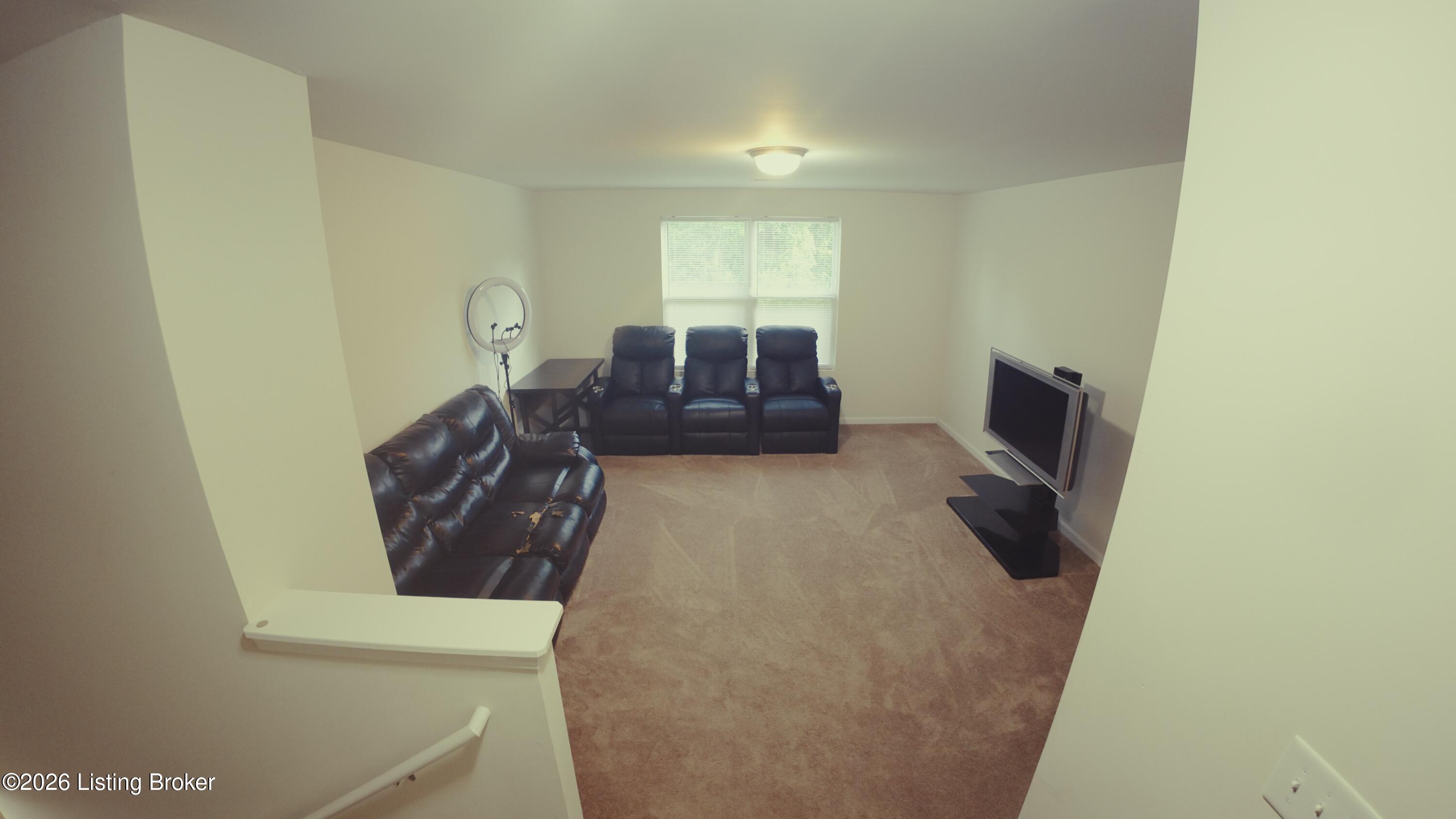 11720 Beacon Ct Property Photo 10